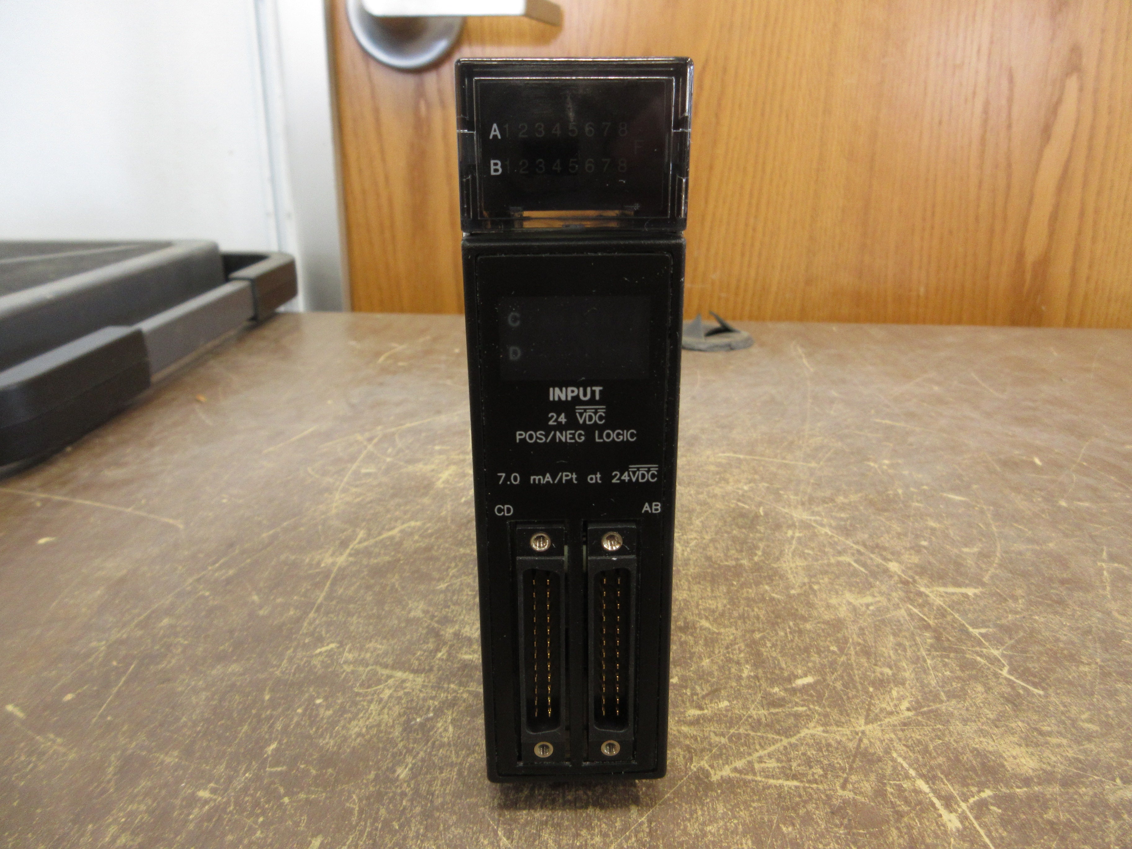 GE Fanuc Input Module IC693MDL655G 24VDC 32PT Used