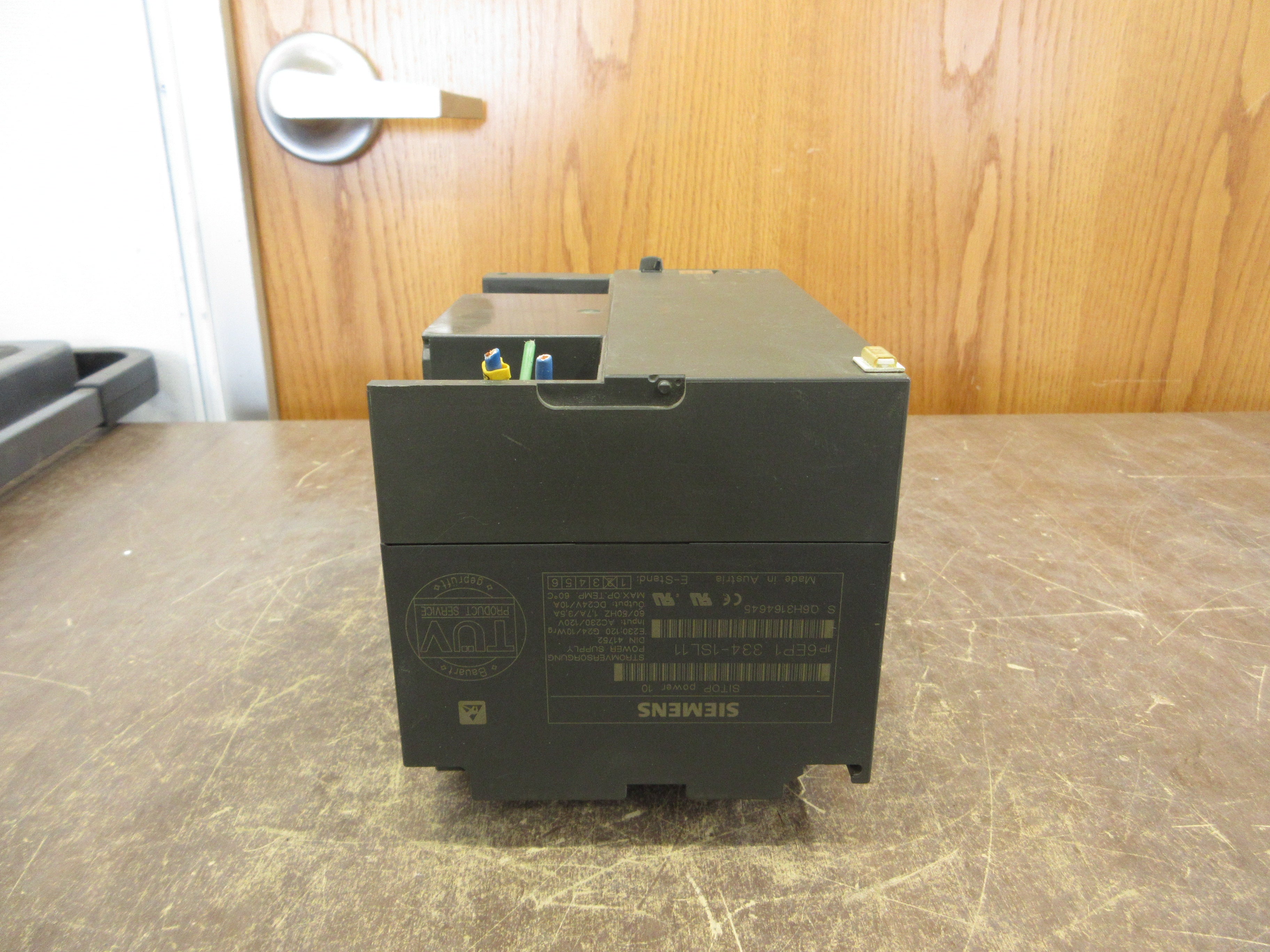Siemens SITOP Power 10 Power Supply 6EP1 334-1SL11 *Missing (1) DIN-Rail Mount*