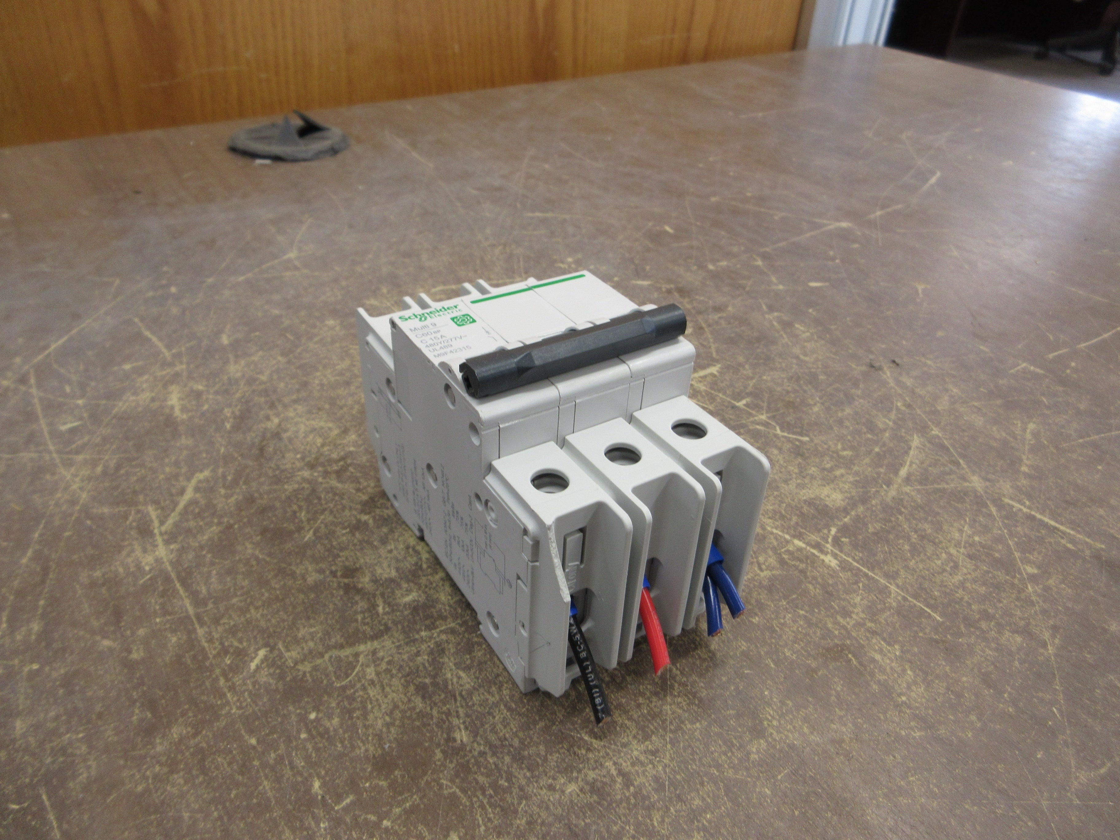 Schneider Electric Multi 9 Circuit Breaker M9F42315 15A 480Y/277V 3P Used