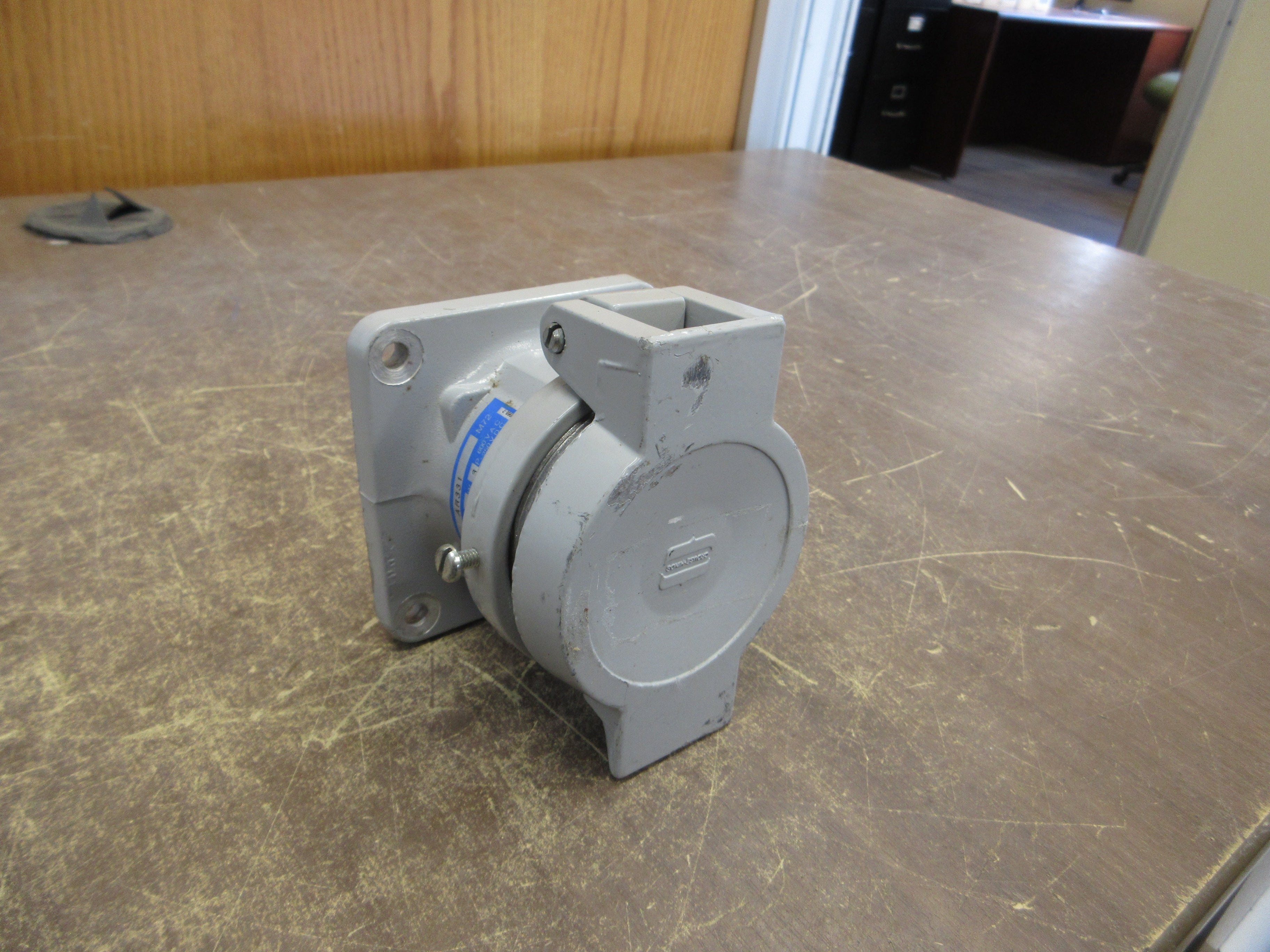 Crouse-Hinds Arktite Receptacle AR331 30A 600V 3W 3P Used