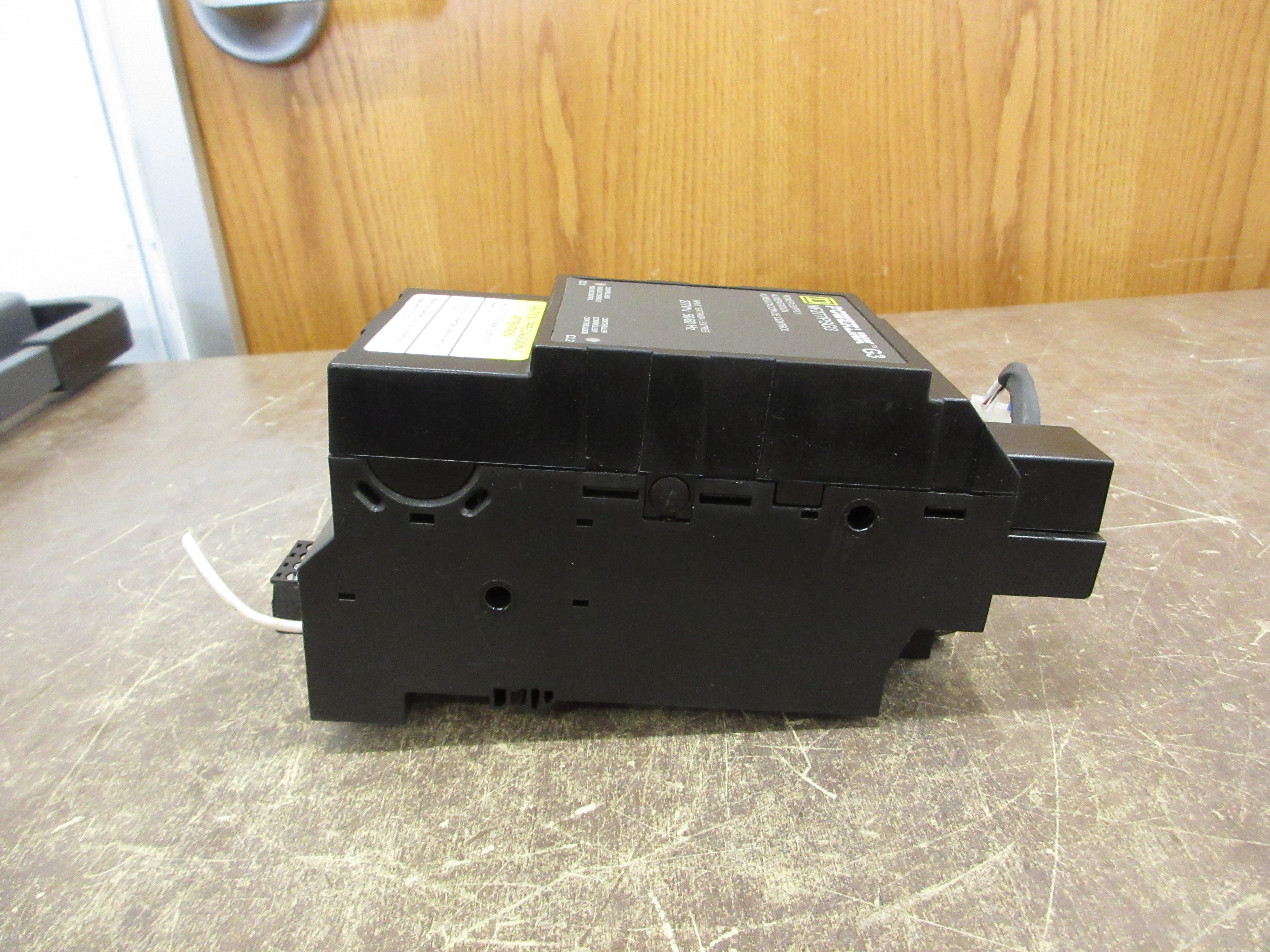 Square D Powerlink G3 Power Supply NF277PSG3 *Wire Cut Short* Used