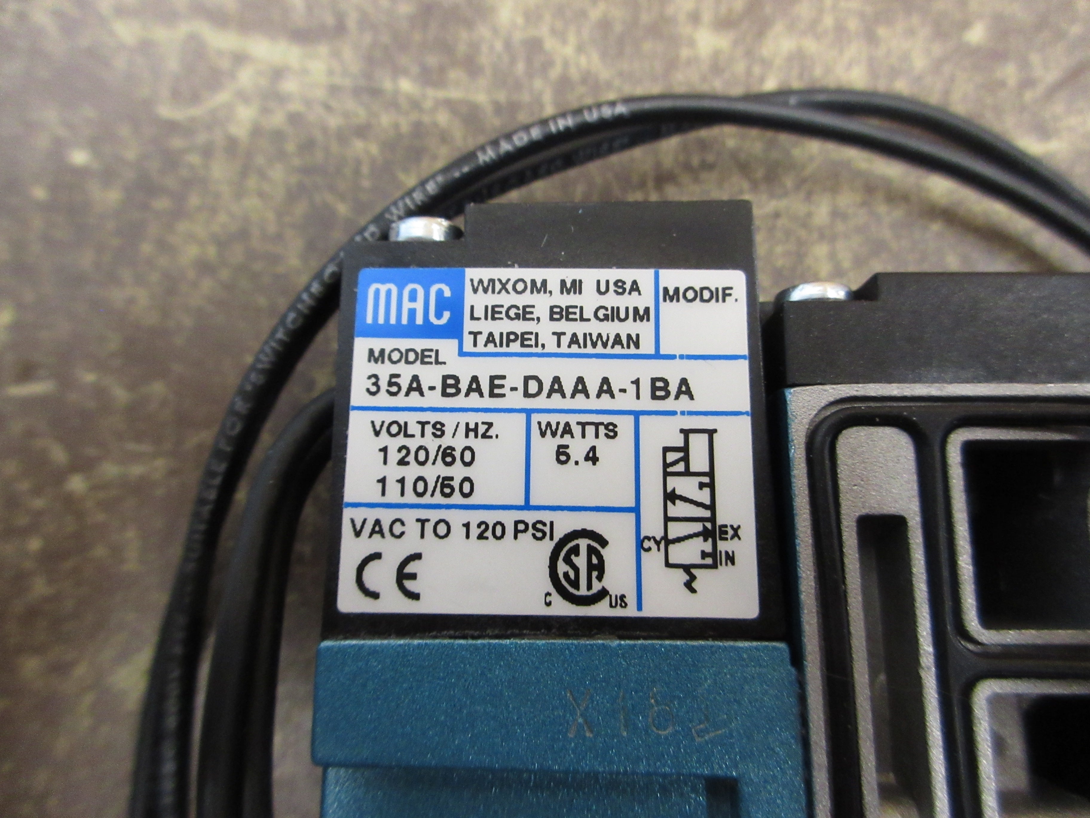 MAC Solenoid Valve 35A-BAE-DAAA-1BA New Surplus