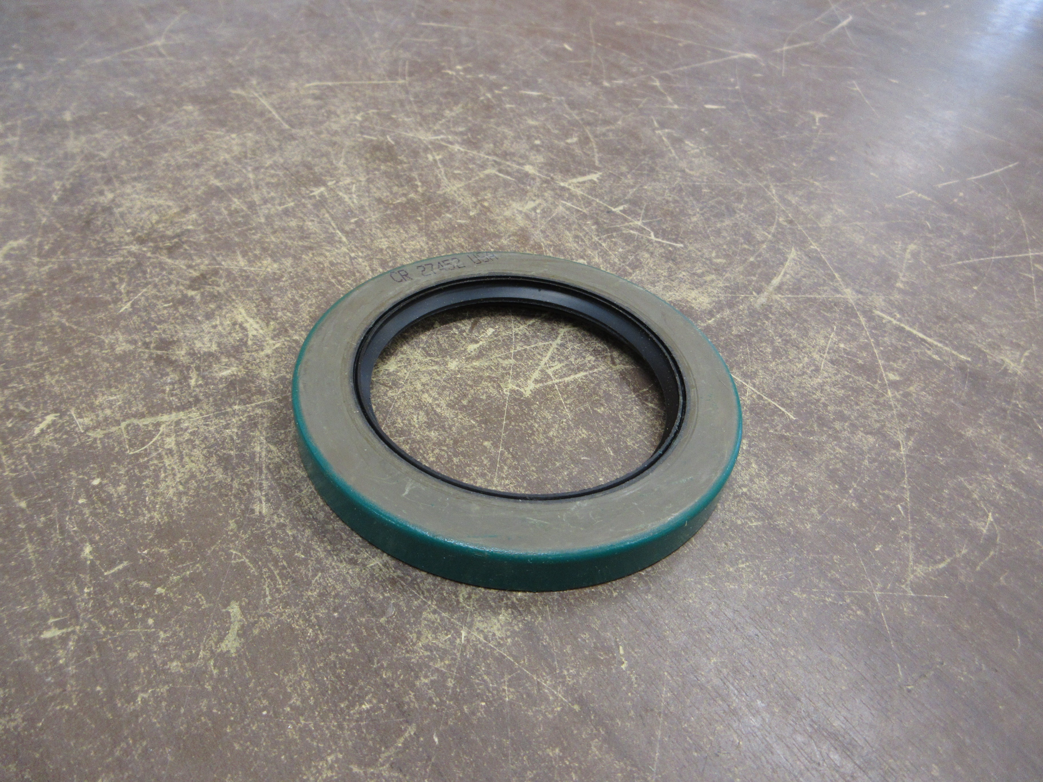 CR Oil Seal 27452 New Surplus