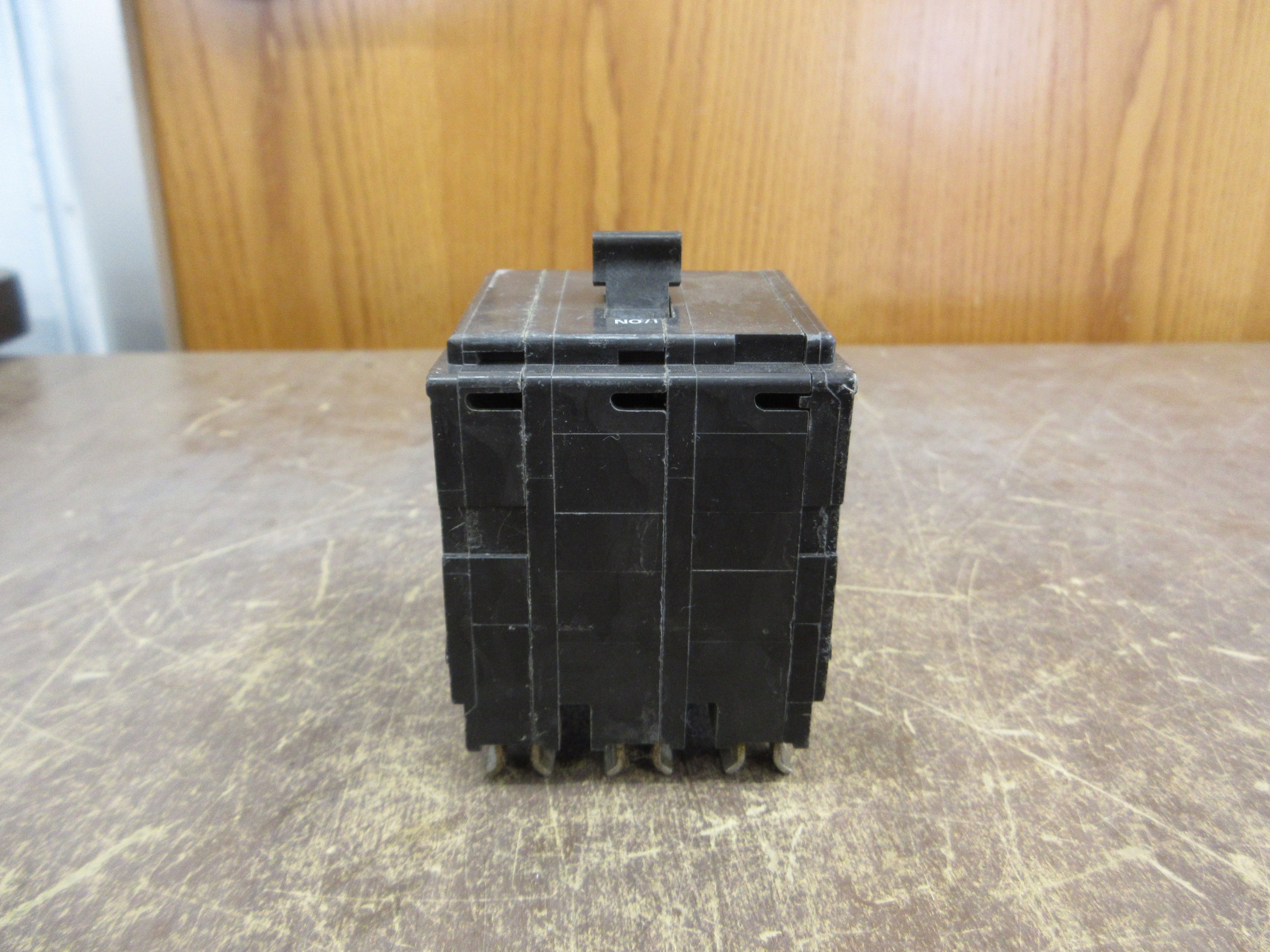 Square D Clip-On Circuit Breaker QO360 60A 240V 3P Used