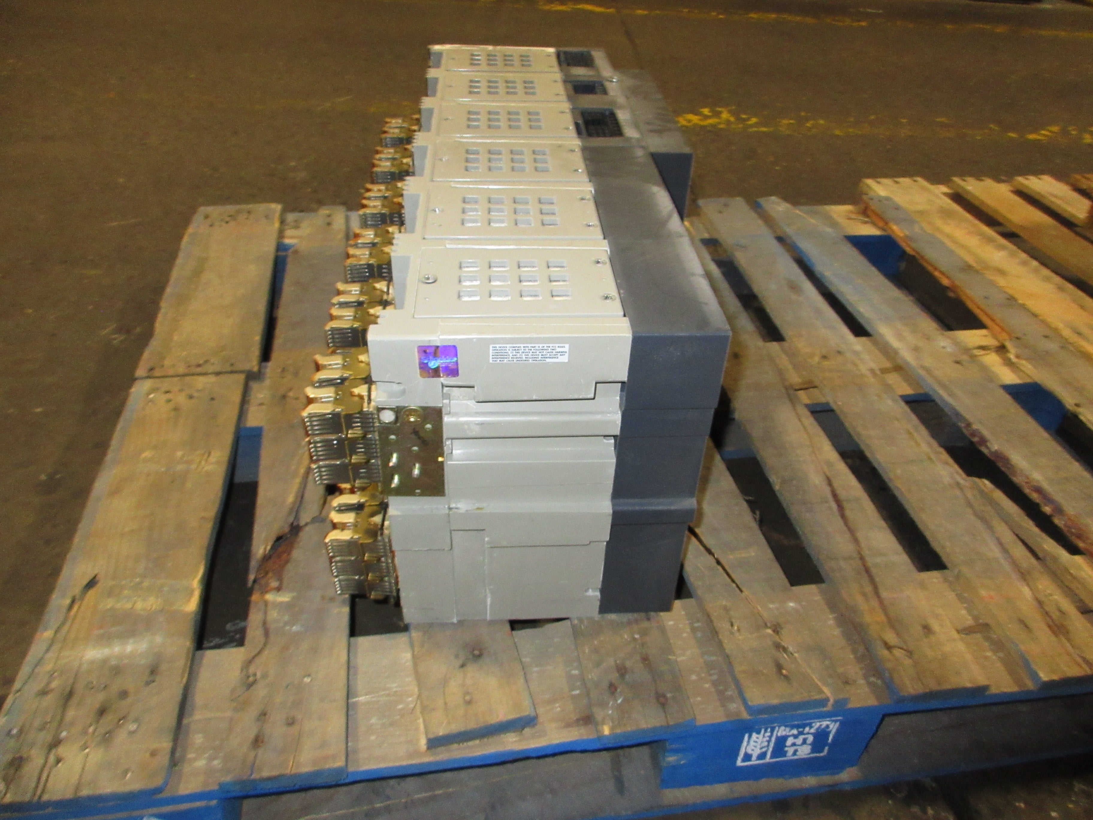 Square D Masterpact NW 40 L1 Circuit Breaker YA8KKR64A3CXBXWXCA 4000A Used