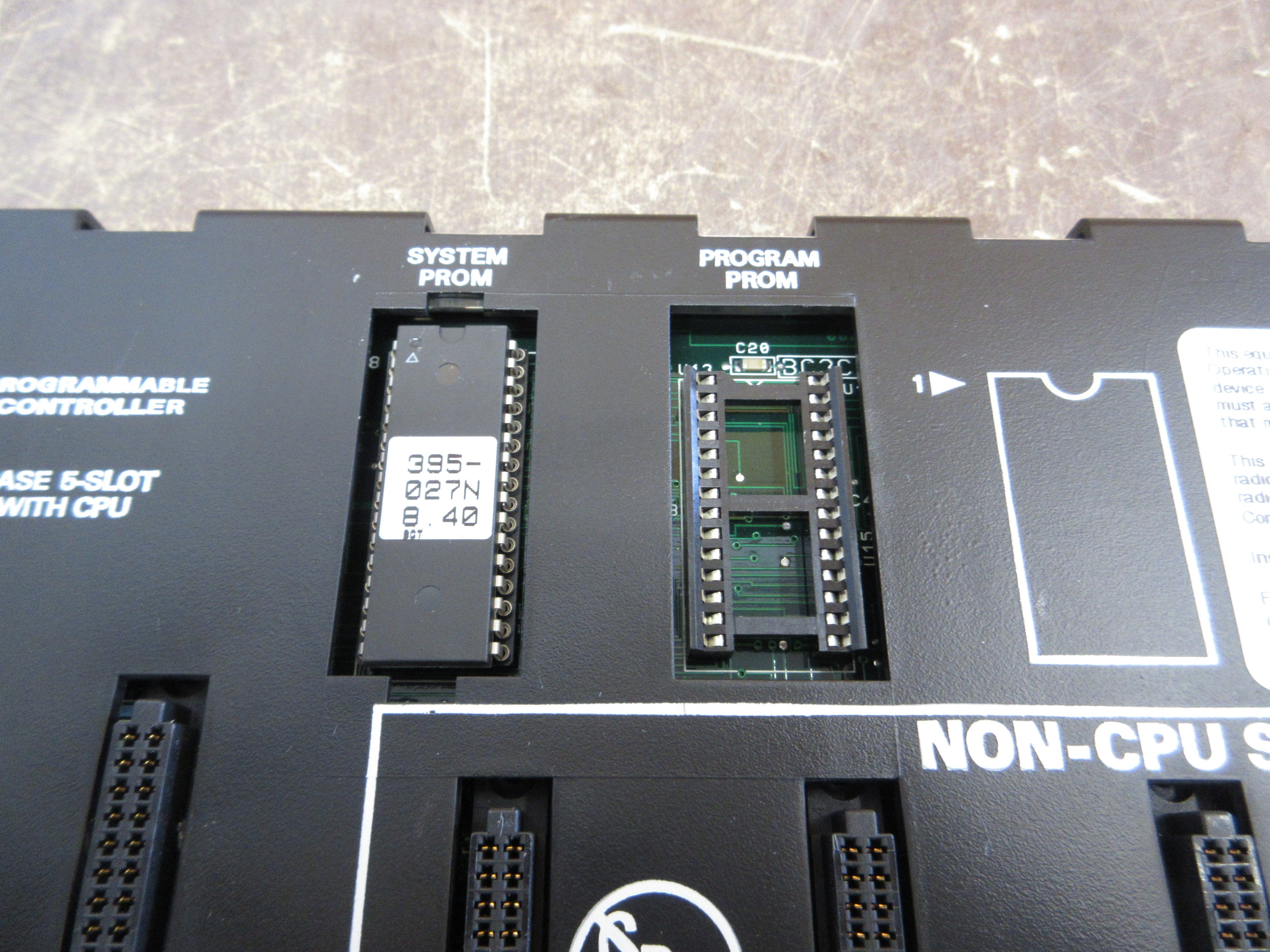 GE Fanuc 5-Slot Base w/ CPU IC693CPU311-AE Used