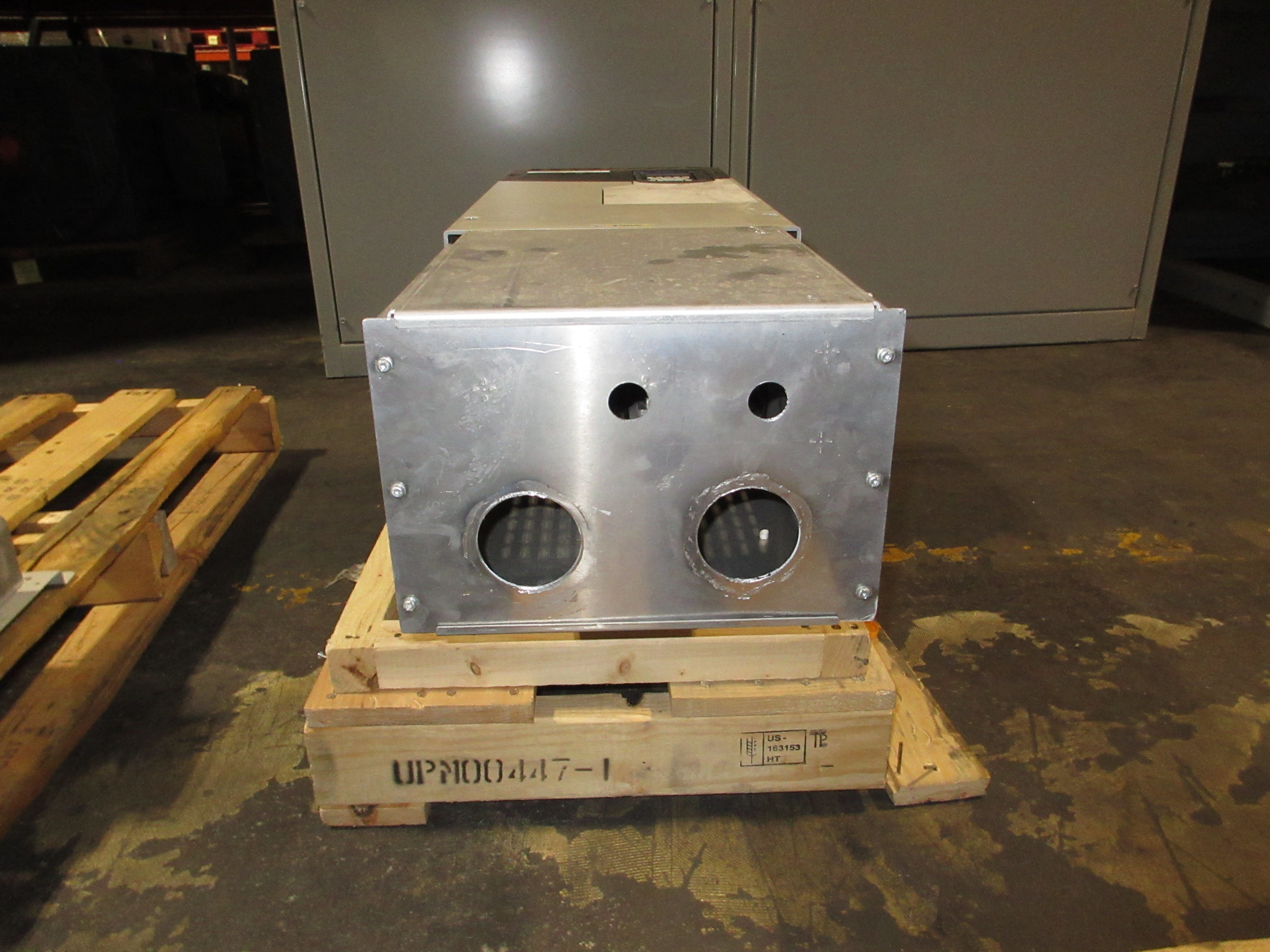 Allen-Bradley PowerFlex 753 AC Drive 20F1AND156JA0NNNNN 125HP 3Ph w/ Keypad Used