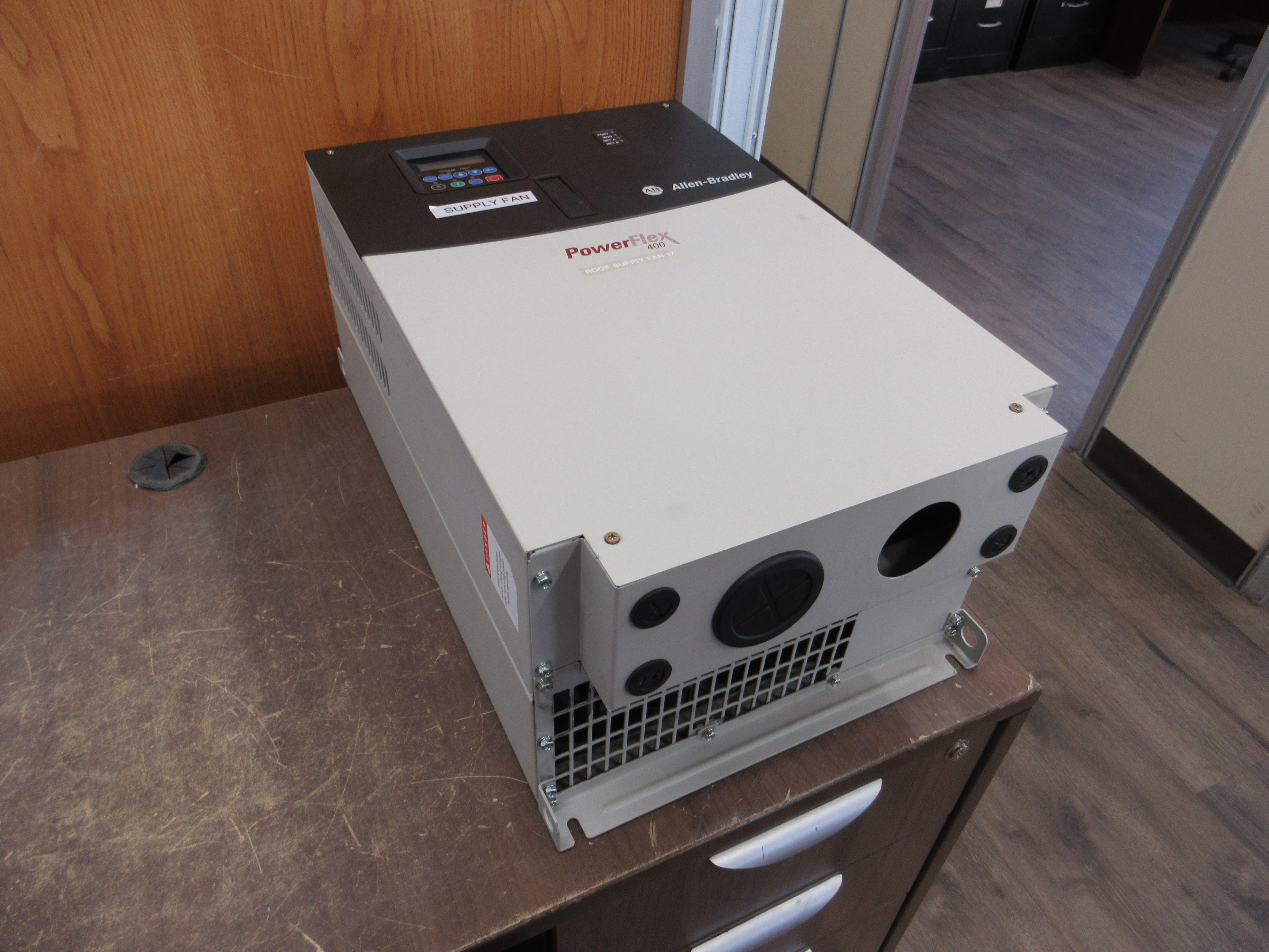 Allen-Bradley PowerFlex 400 AC Drive 22C-D072A103 50HP 3Ph Used