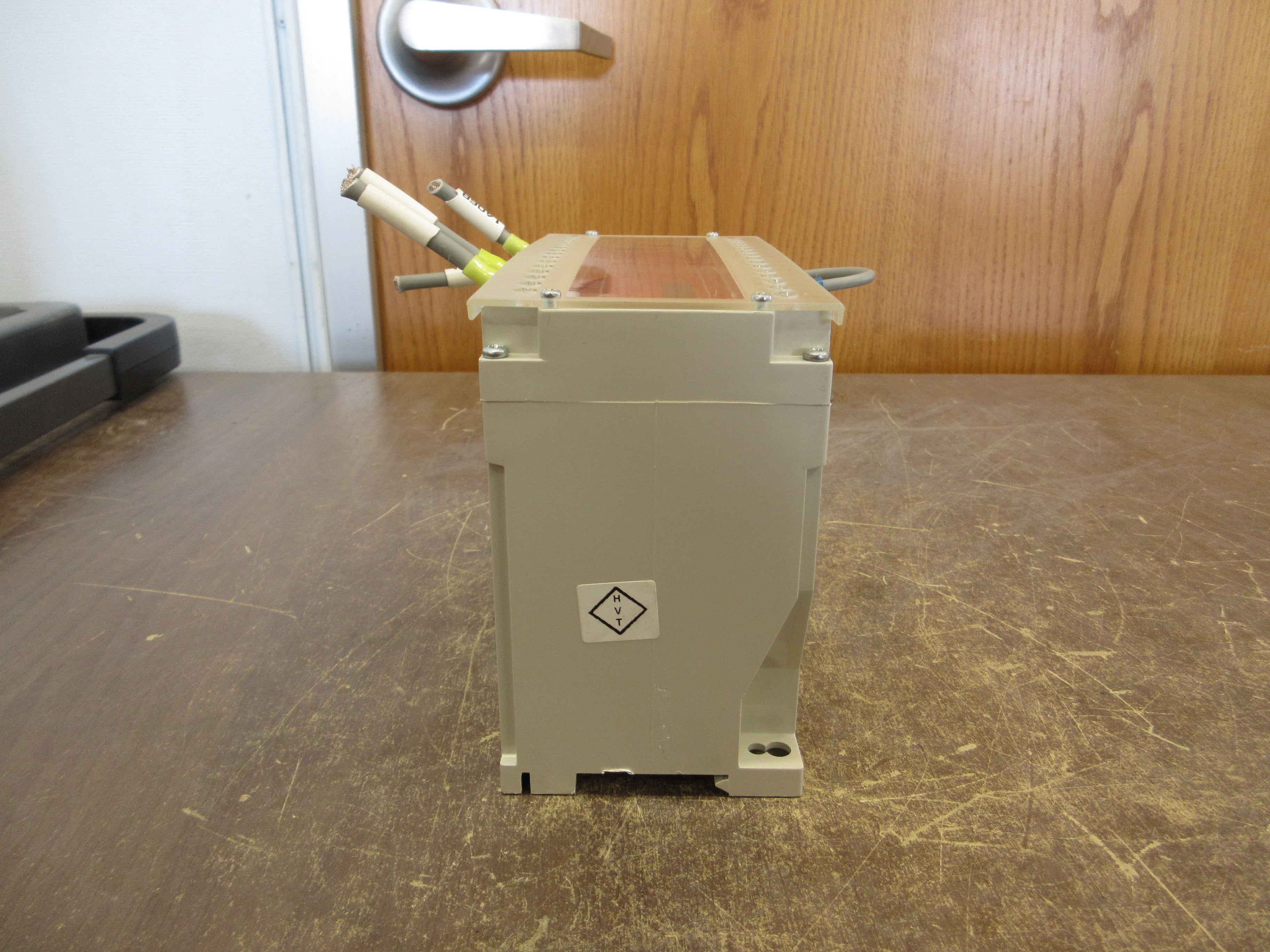 Crompton Paladin Transducer 256-TWMU-QQFA-C6-SS 120V 0.5A 60Hz Used