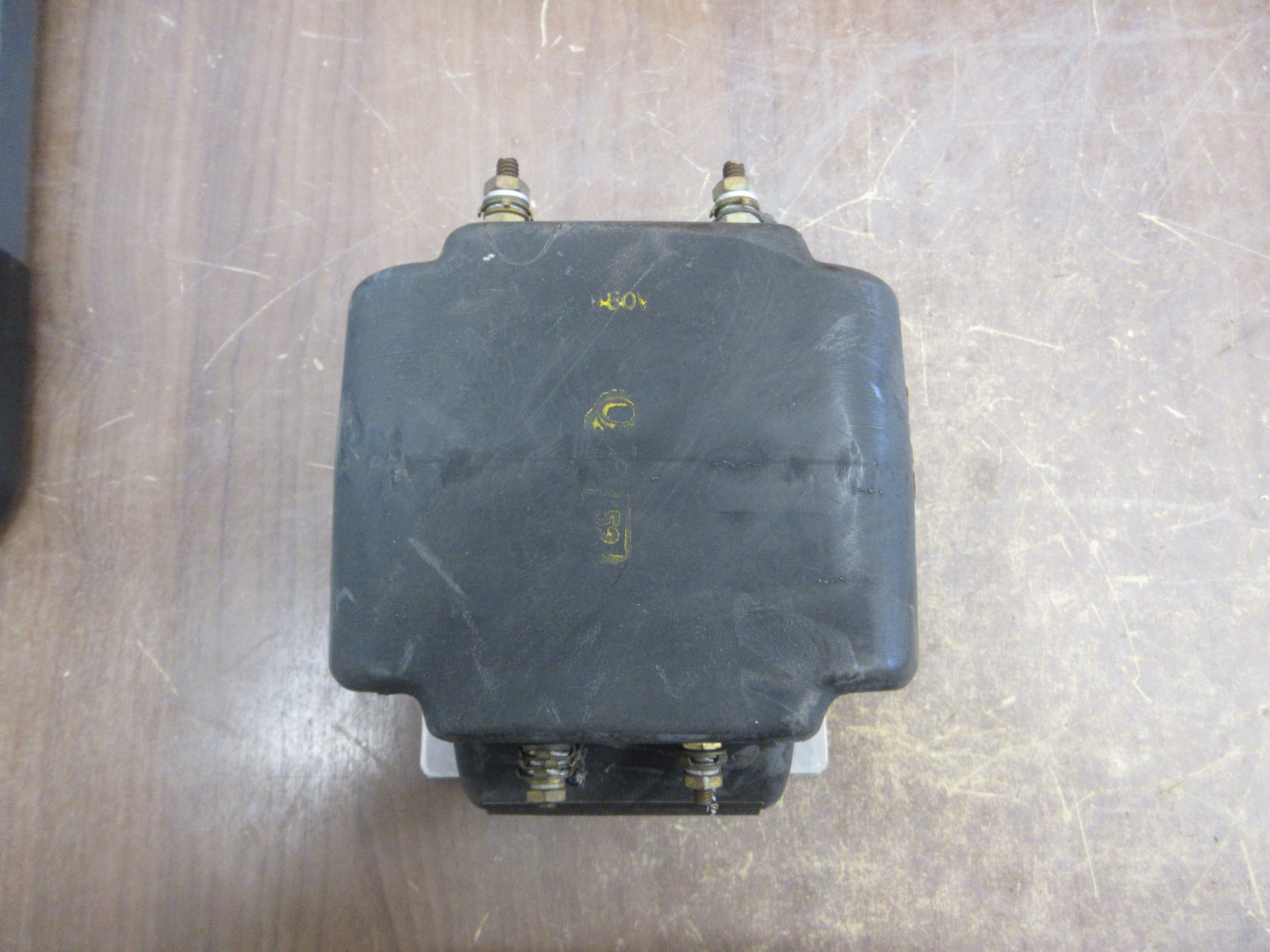 Westinghouse Type empl Potential Transformer 254A481G04 Pri: 480Y/480V Ratio 4:1