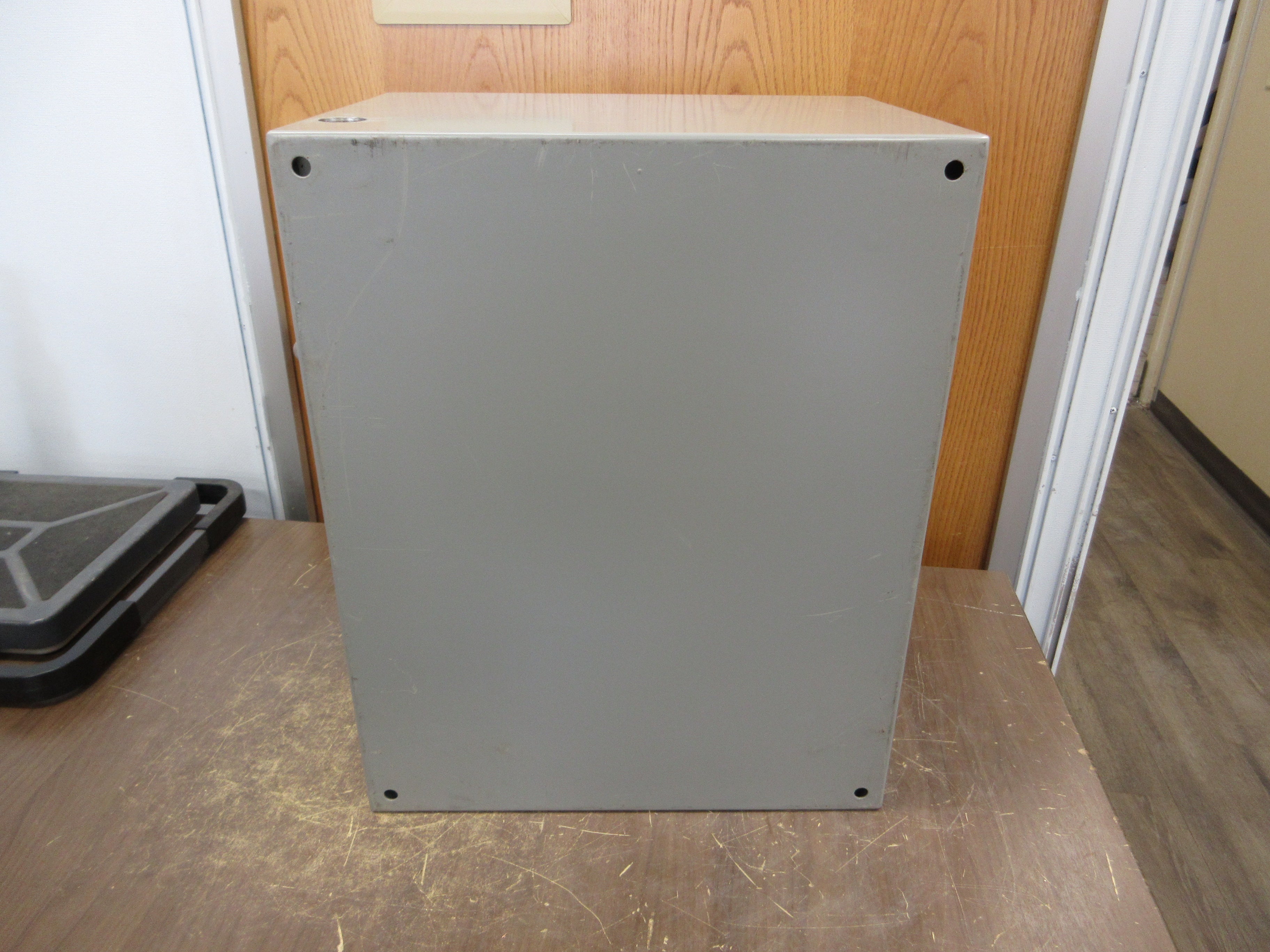 Square D PowerLogic ION 7550 Power Meter Assembly 26925152-004 Type 12 Enclosure