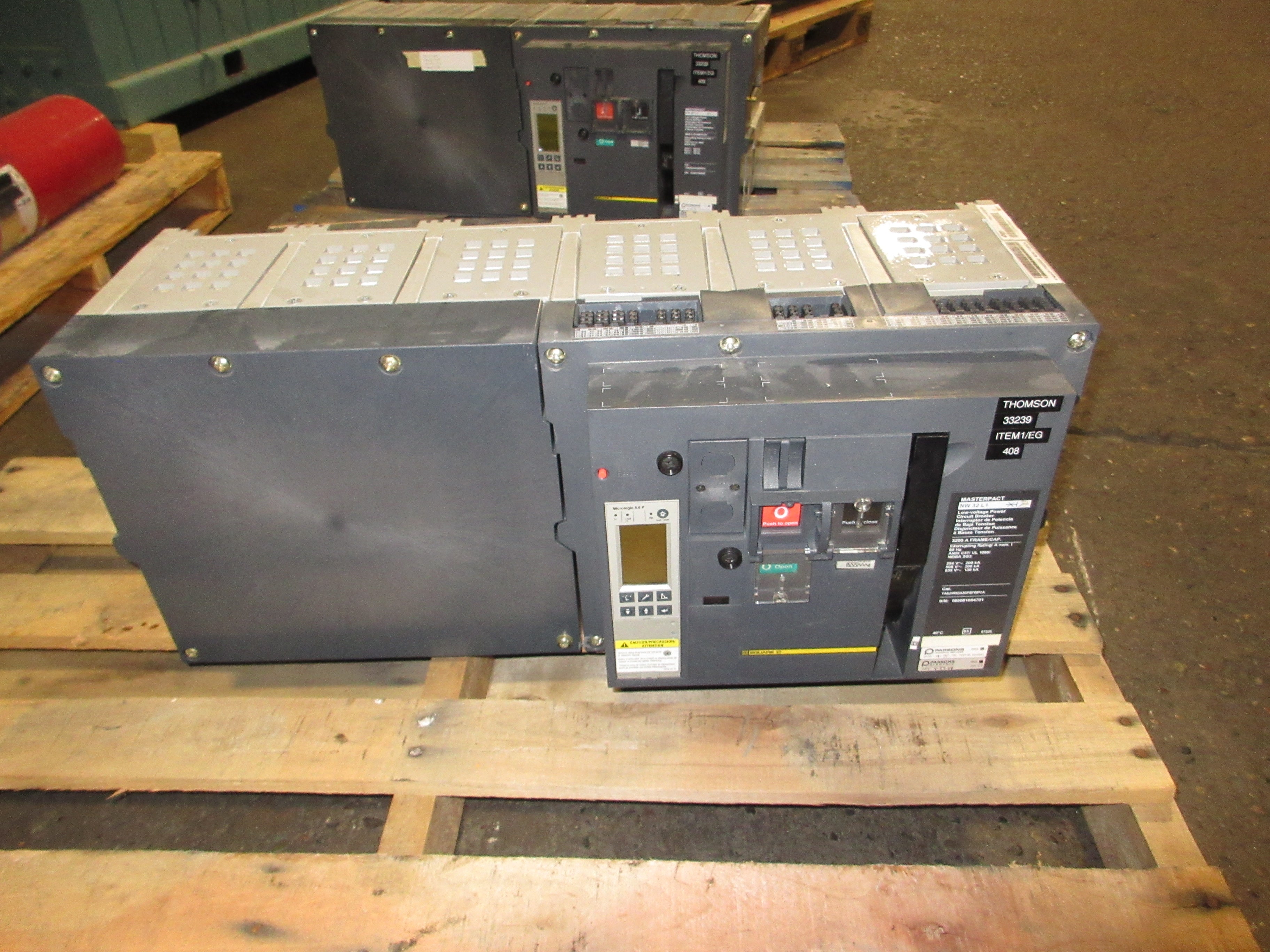 Square D Masterpact NW 32 L1 Circuit Breaker YA8JHR63A3GFBFWPCA 3200A Used