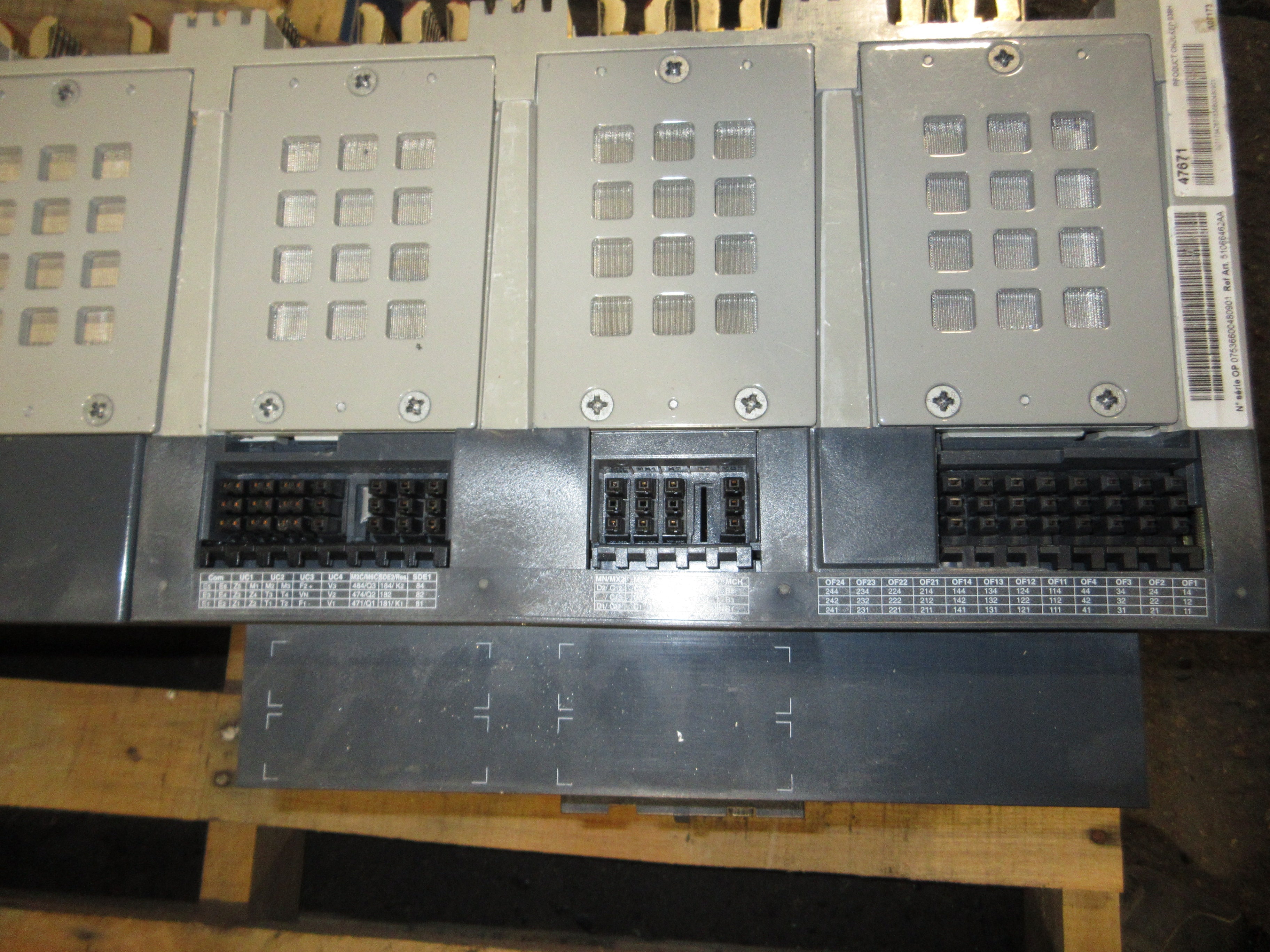 Square D Masterpact NW 32 L1 Circuit Breaker YA8JHR63A3GFBFWPCA 3200A Used