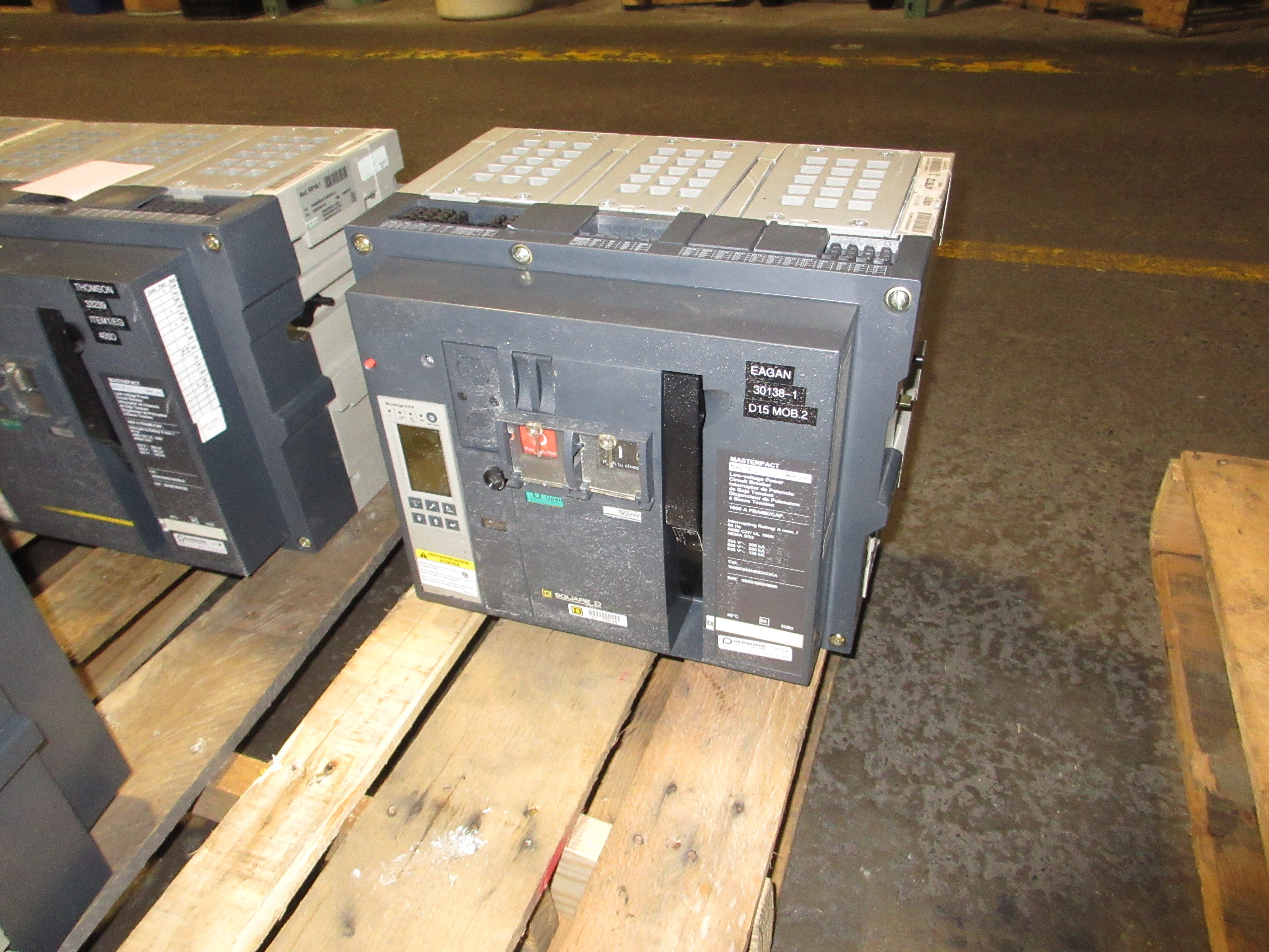 Square D Masterpact NW 16 L1 Circuit Breaker WA8ECR64A3SXXXXXCA 1600A Used