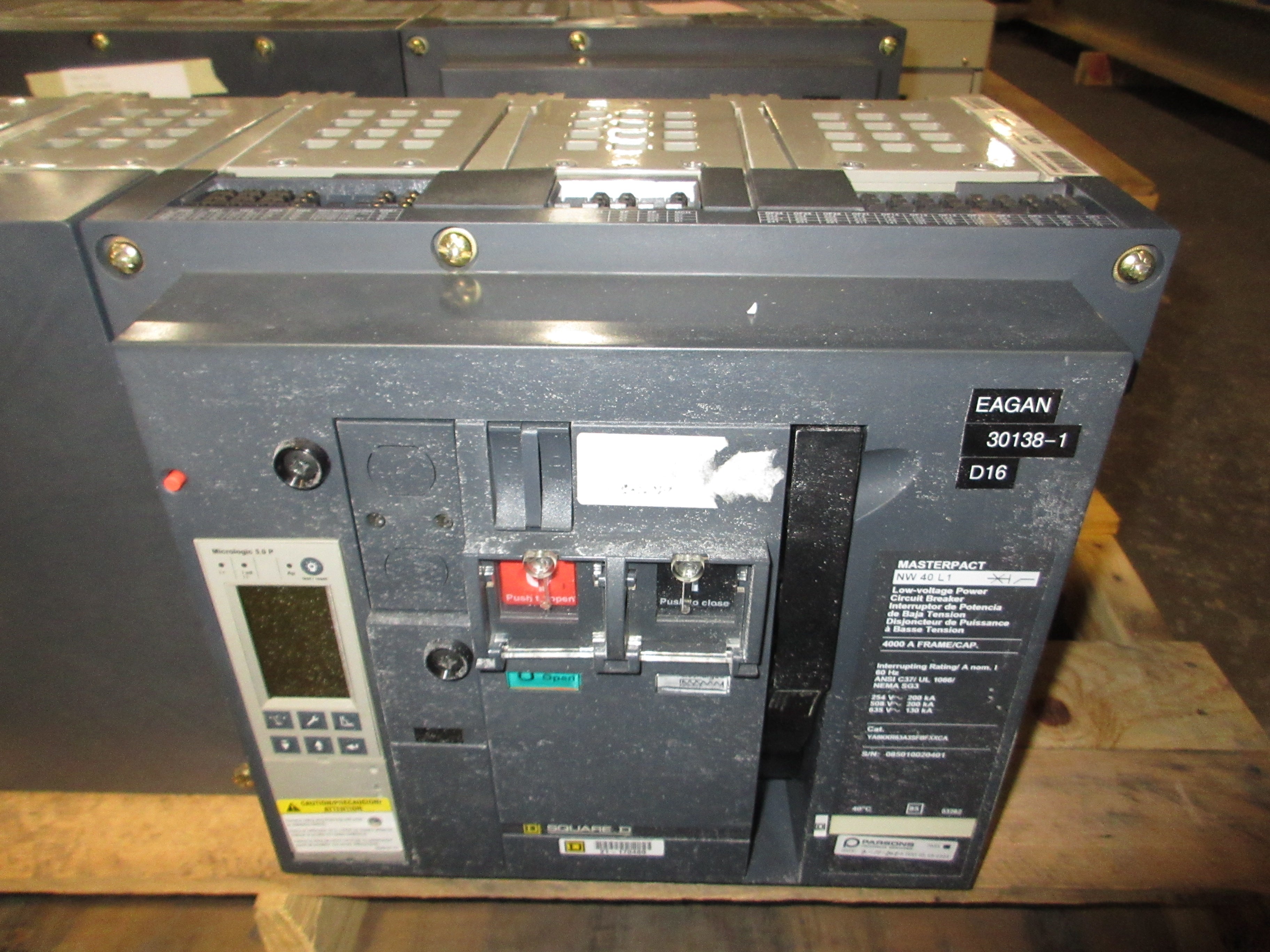 Square D Masterpact NW 40 L1 Circuit Breaker YA8KKR63A3SFBFXXCA 4000A Used