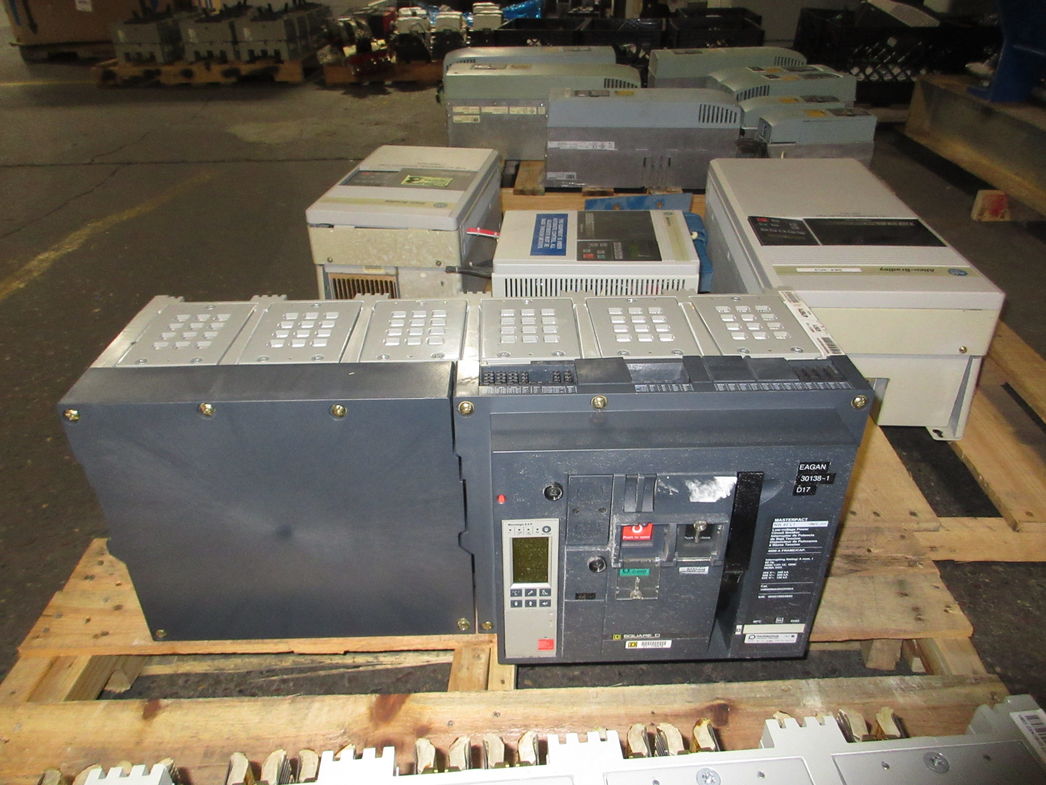 Square D Masterpact NW 40 L1 Circuit Breaker YA8KKR64A3SXXXXXCA 4000A Used