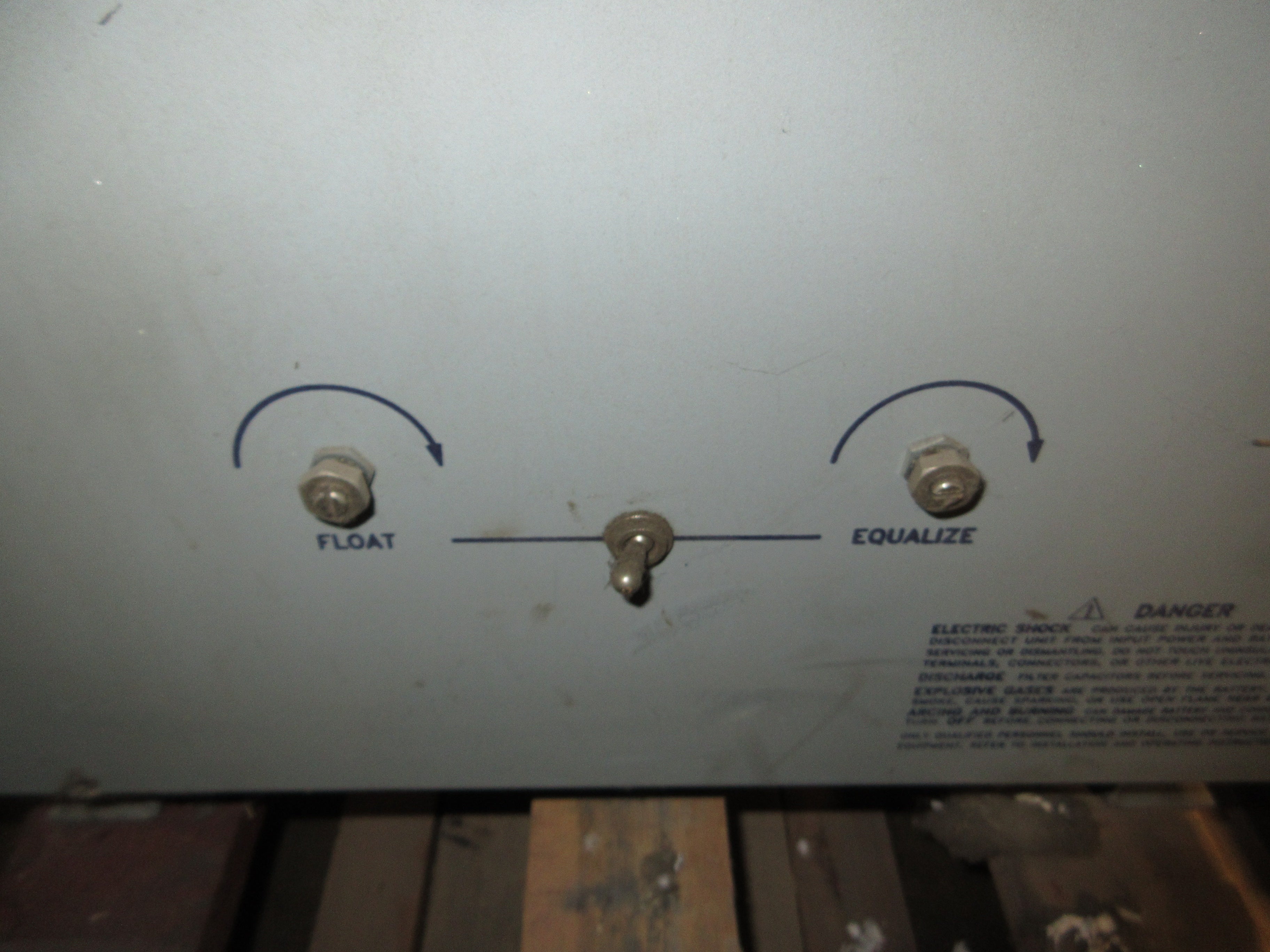 La Marche Constavolt Float Battery Charger A12B-6-48V-A1 Output: 48VDC 6A Used