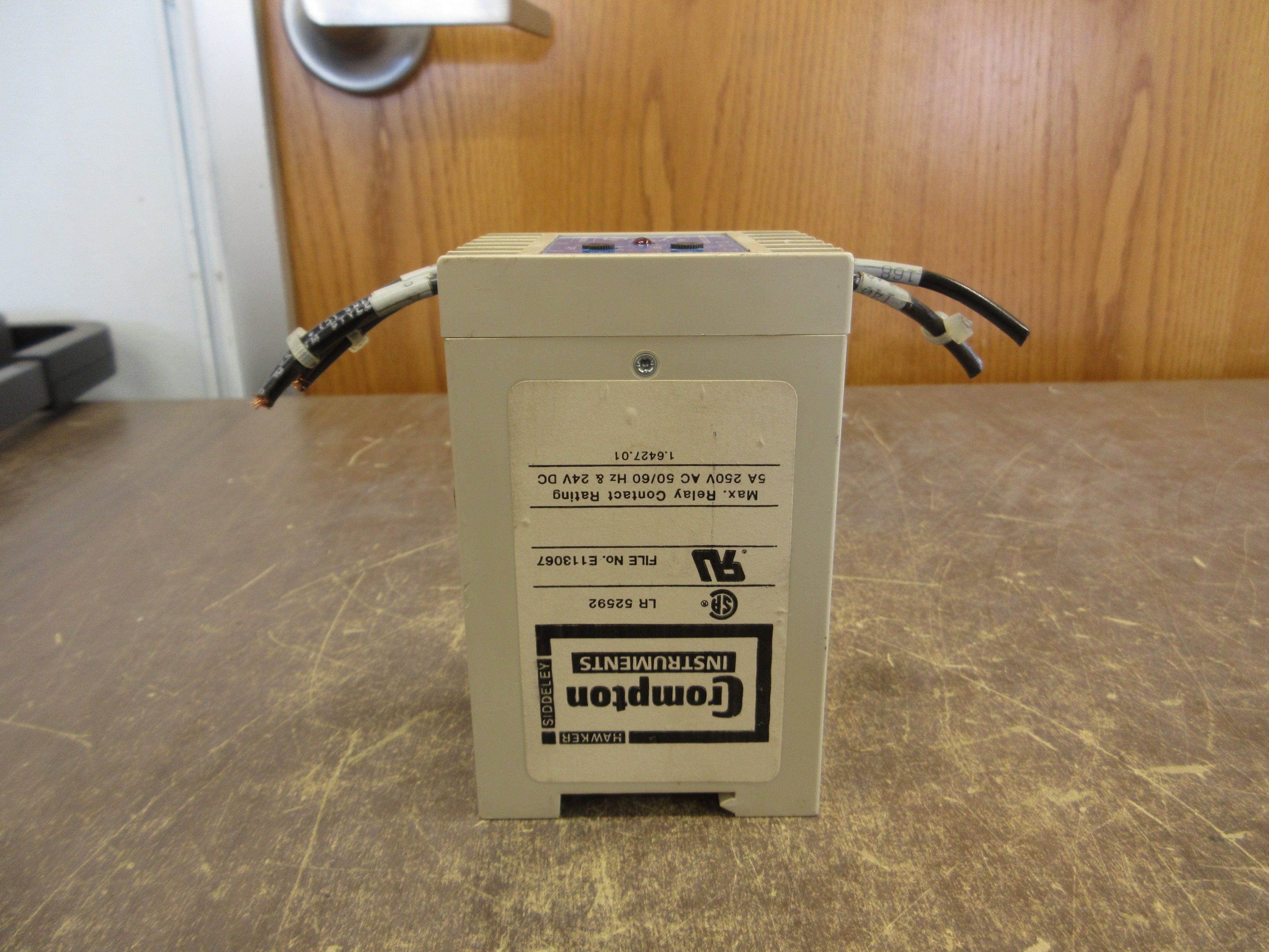 Crompton Protector Relay 252-PHUU-NWBX 120V 60Hz *No Terminal Covers* Used