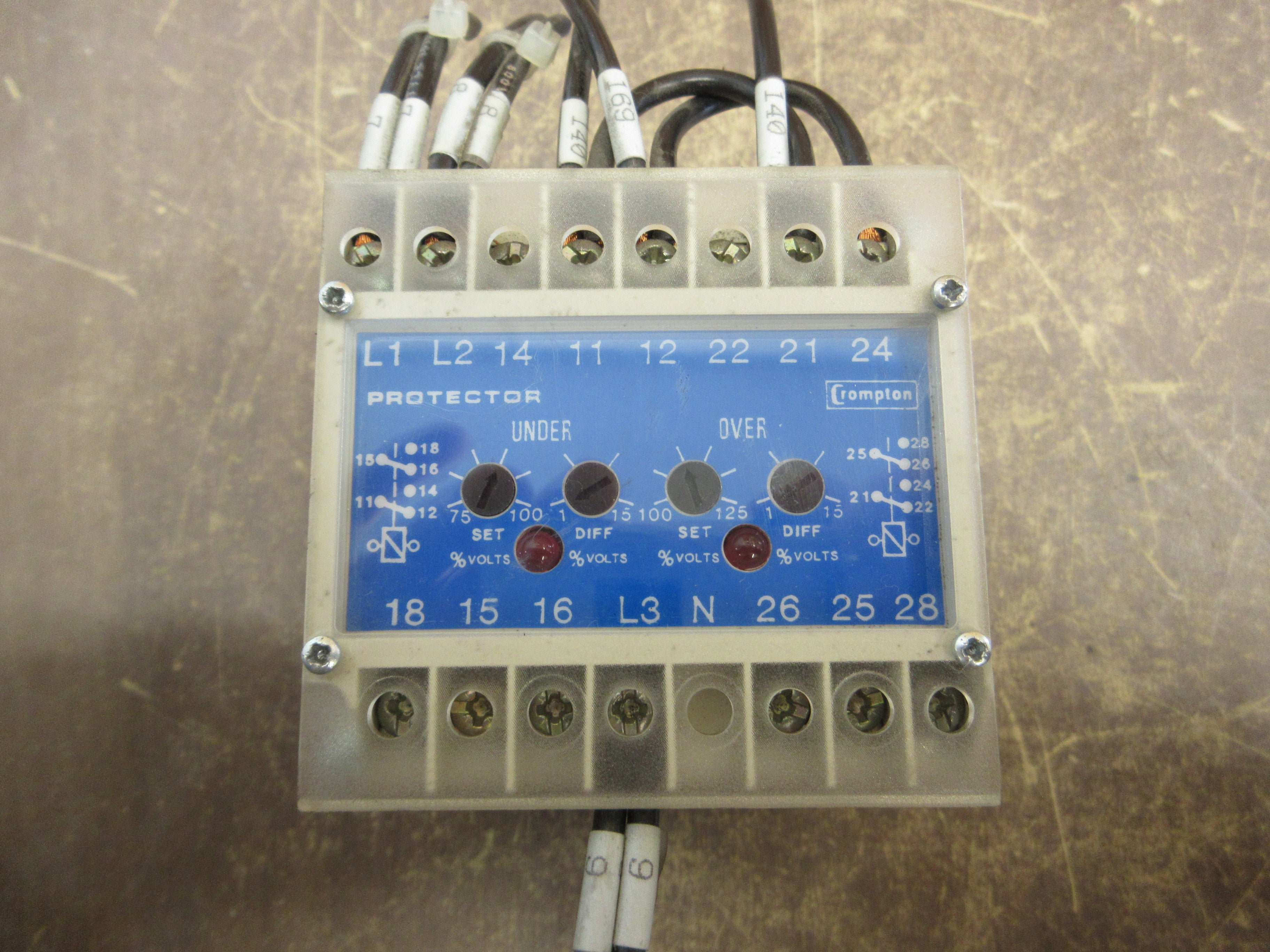 Crompton Protector Relay 253-PVMU-PQBX 120V 60Hz Used