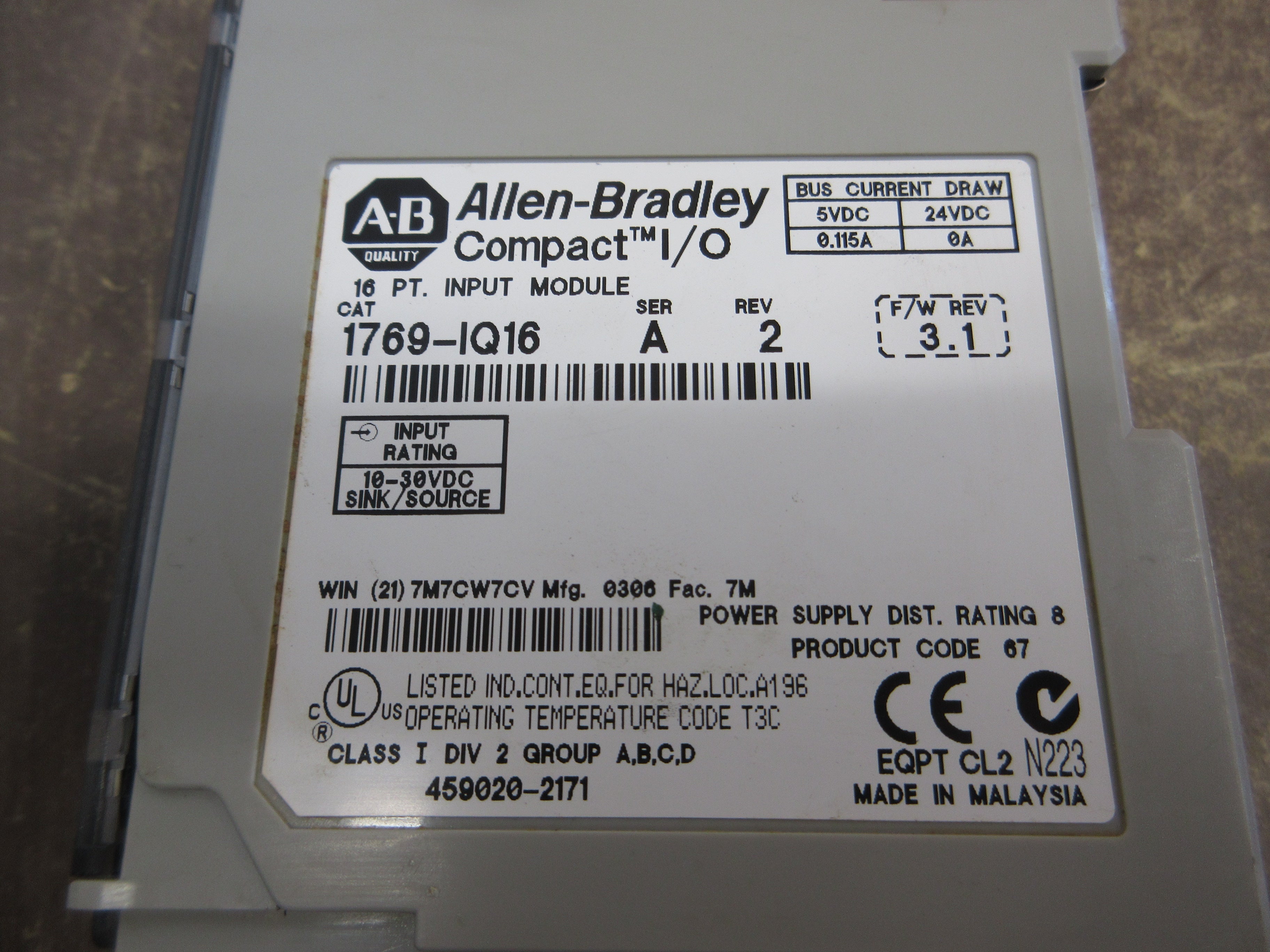 Allen-Bradley Compact I/O Input Module 1769-IQ16 Ser. A F/W Rev. 3.1 16PT Used