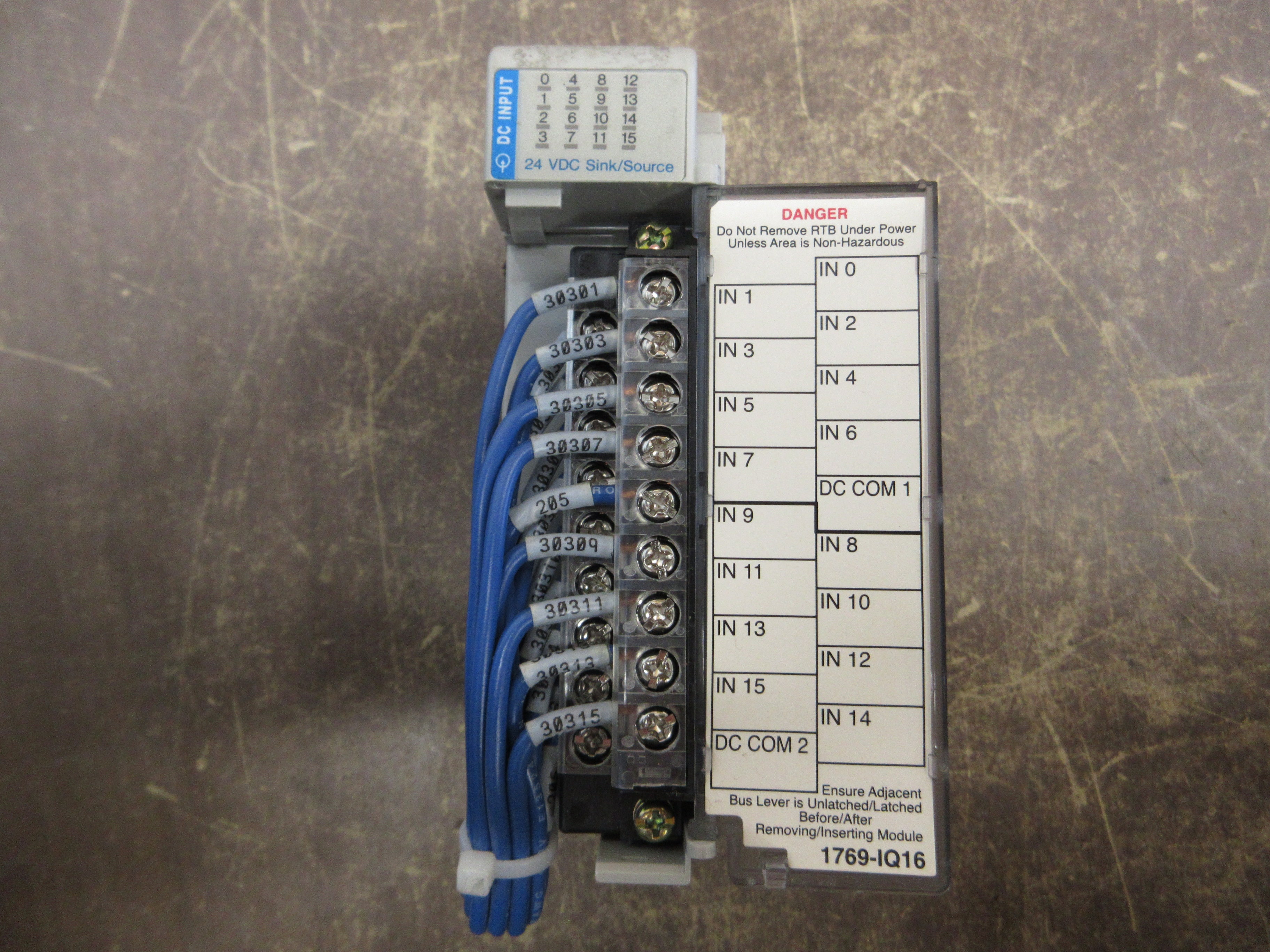 Allen-Bradley Compact I/O Input Module 1769-IQ16 Ser. A F/W Rev. 3.1 16PT Used