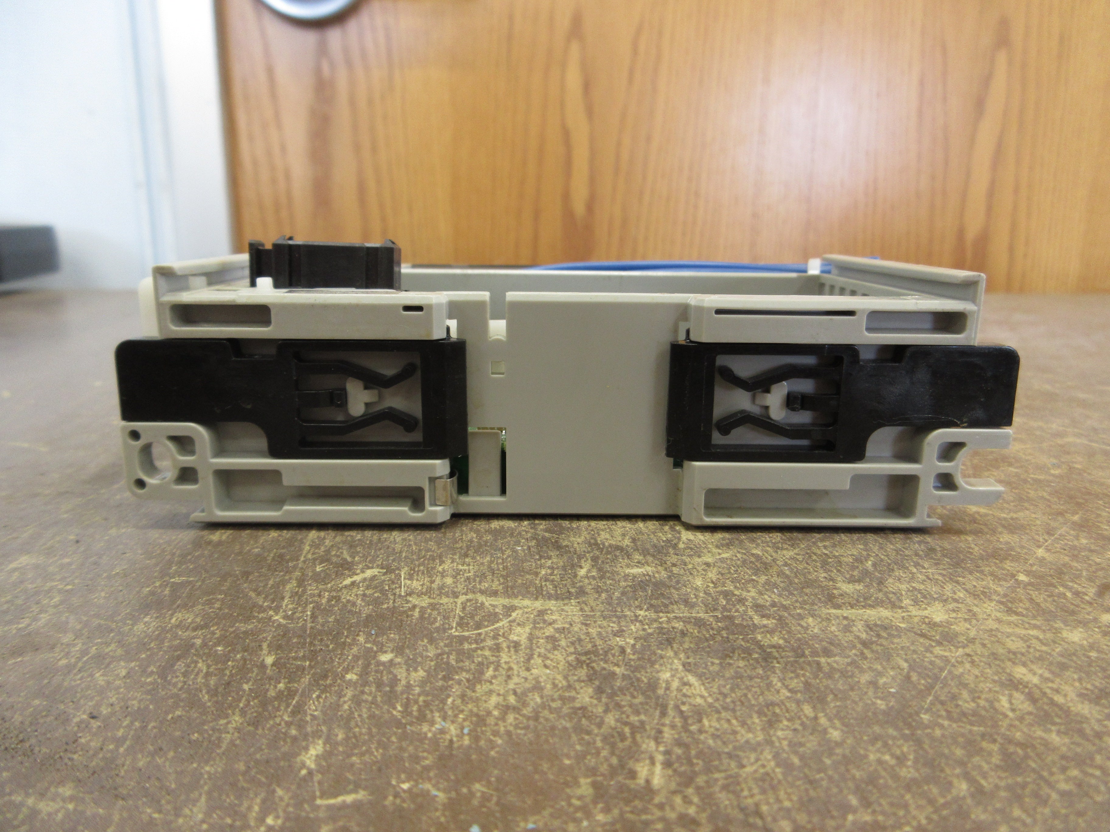 Allen-Bradley Compact I/O Input Module 1769-IQ16 Ser. A F/W Rev. 3.1 16PT Used