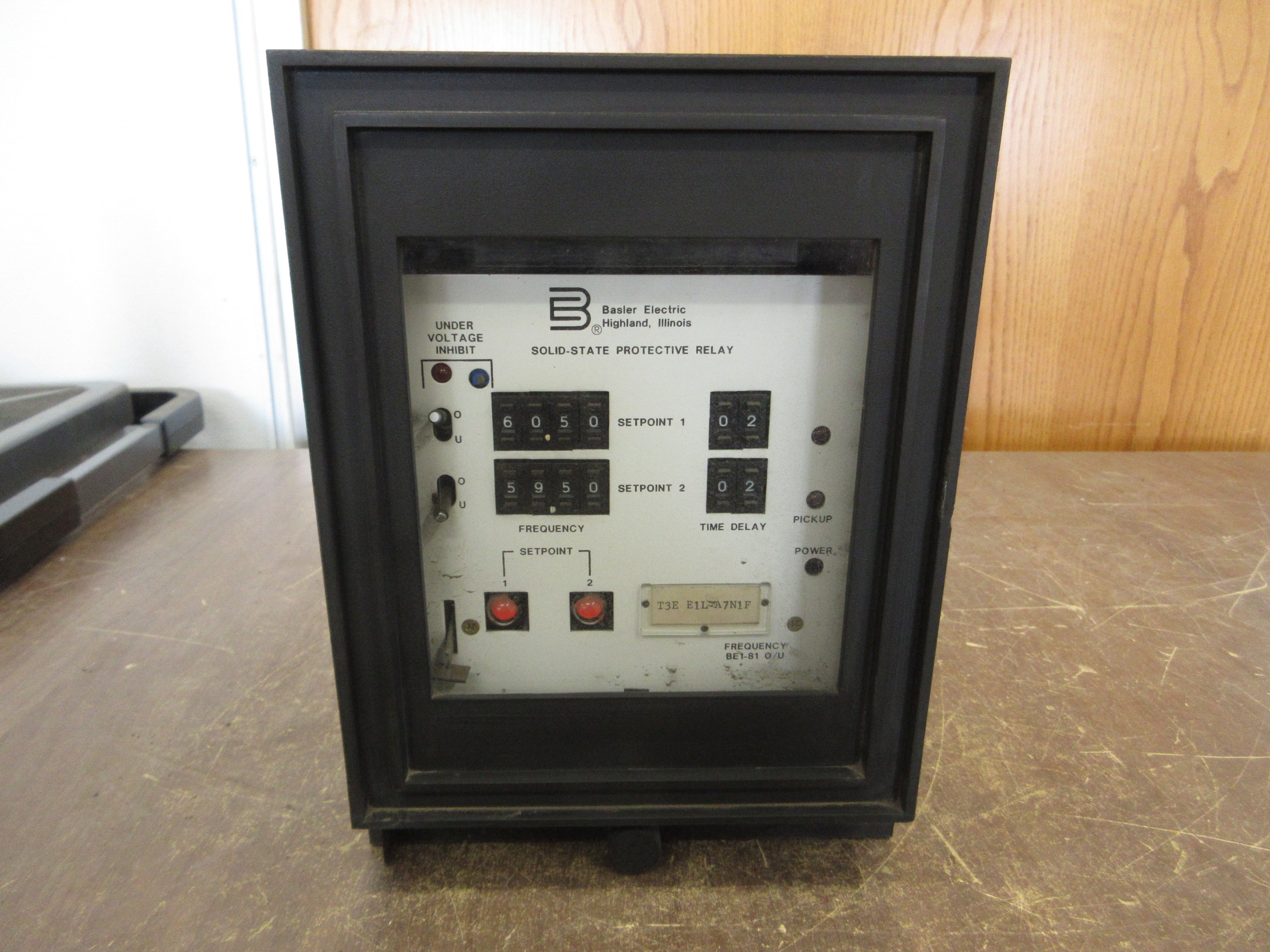 Basler Electric BE1-81 O/U Frequency Relay T3E E1L A7N1F Used