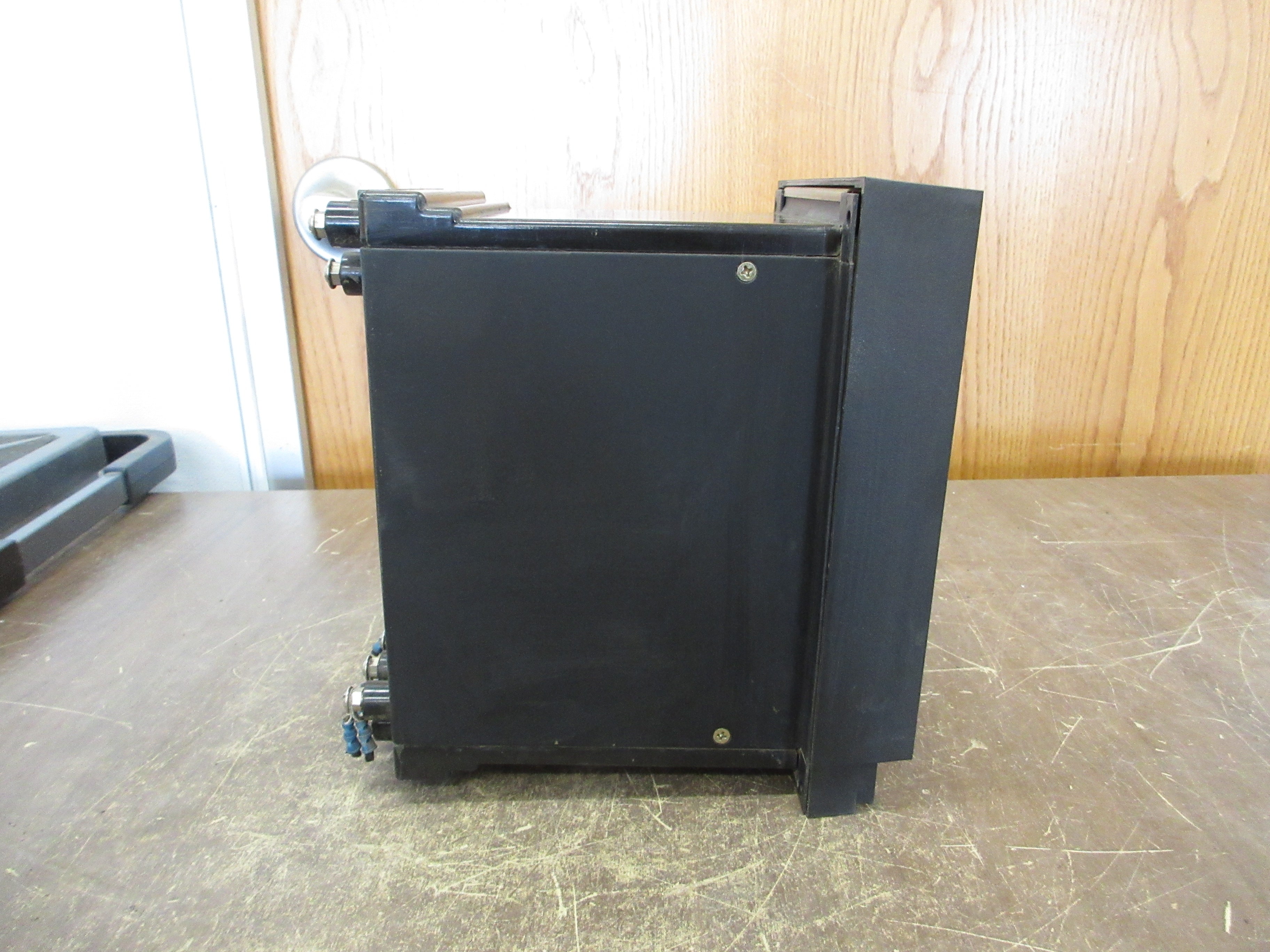 Basler Electric BE1-81 O/U Frequency Relay T3E E1L A7N1F Used