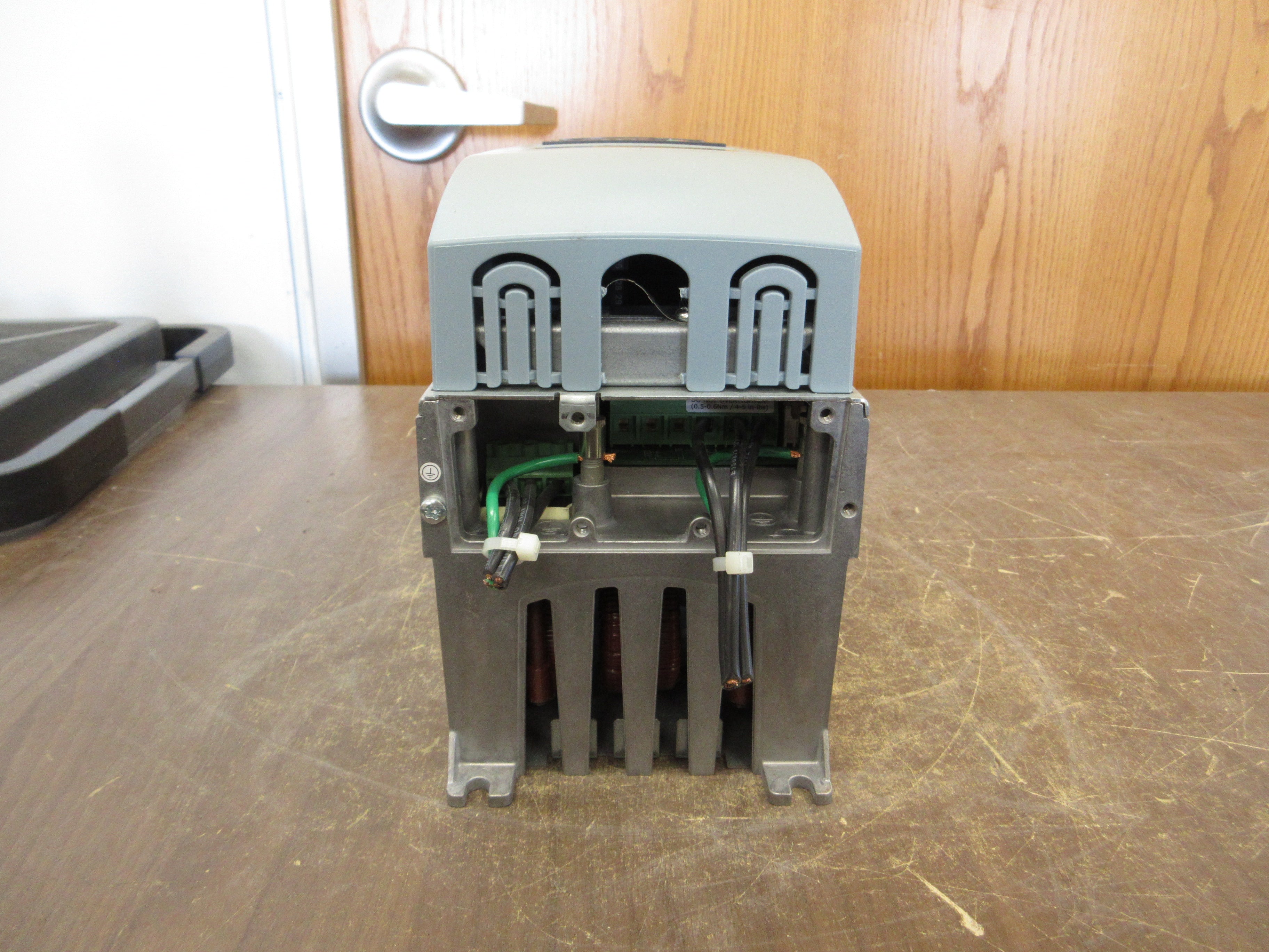 Honeywell AC Drive PA000952H1SSS 5HP 3Ph w/ Keypad Used