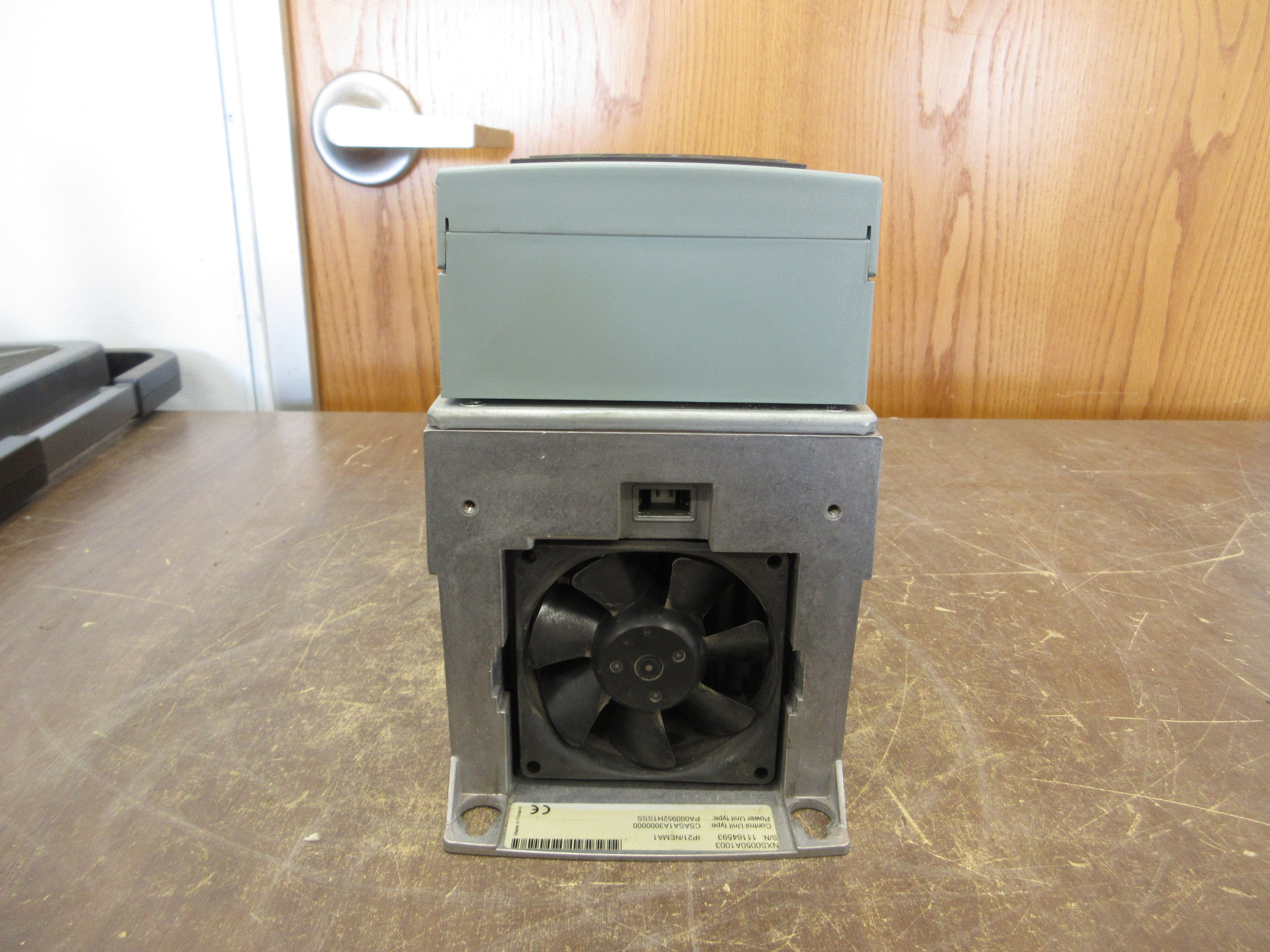 Honeywell AC Drive PA000952H1SSS 5HP 3Ph w/ Keypad Used