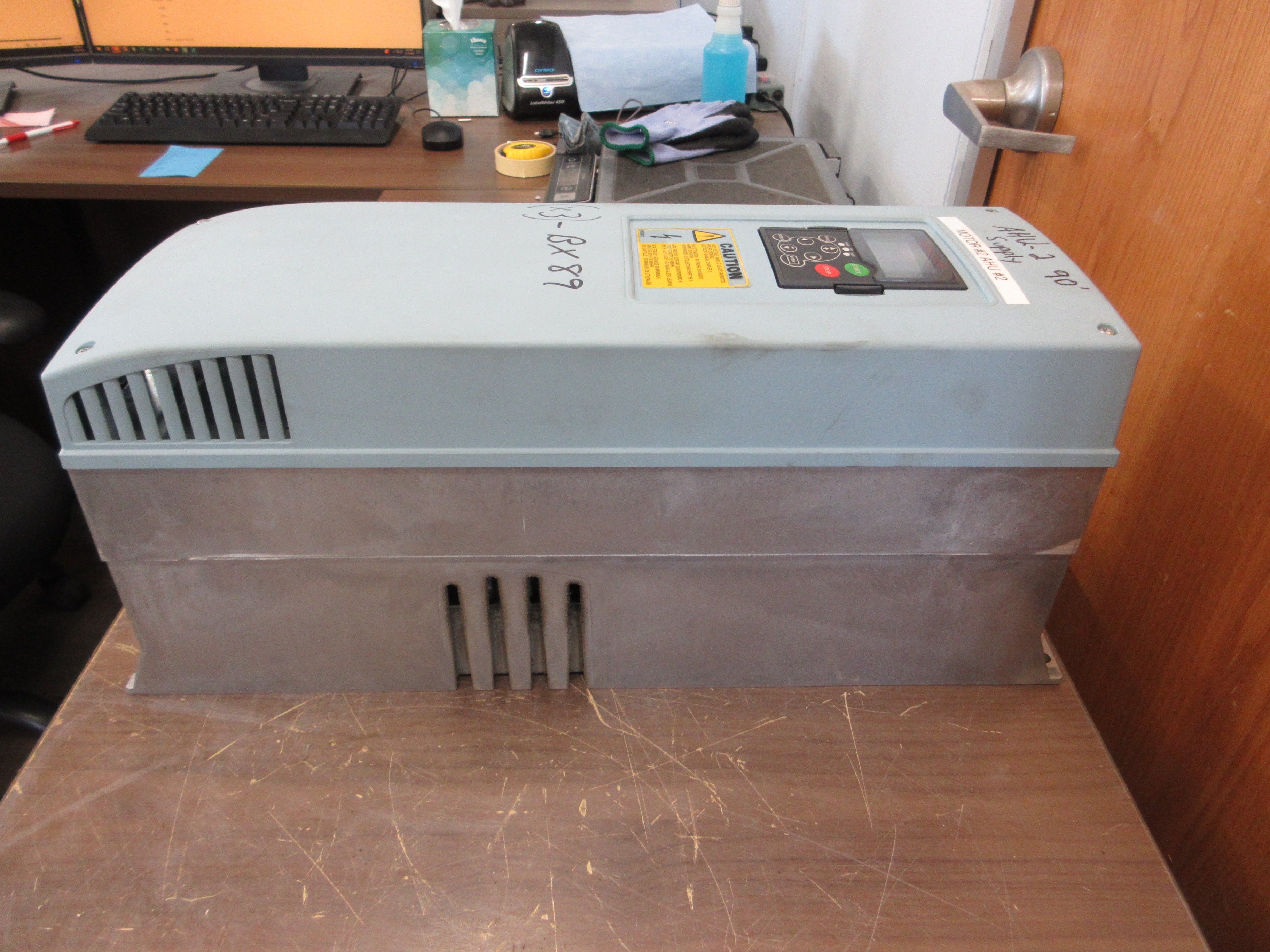 Honeywell AC Drive PA006122H1SSS 20HP 3Ph w/ Keypad Used