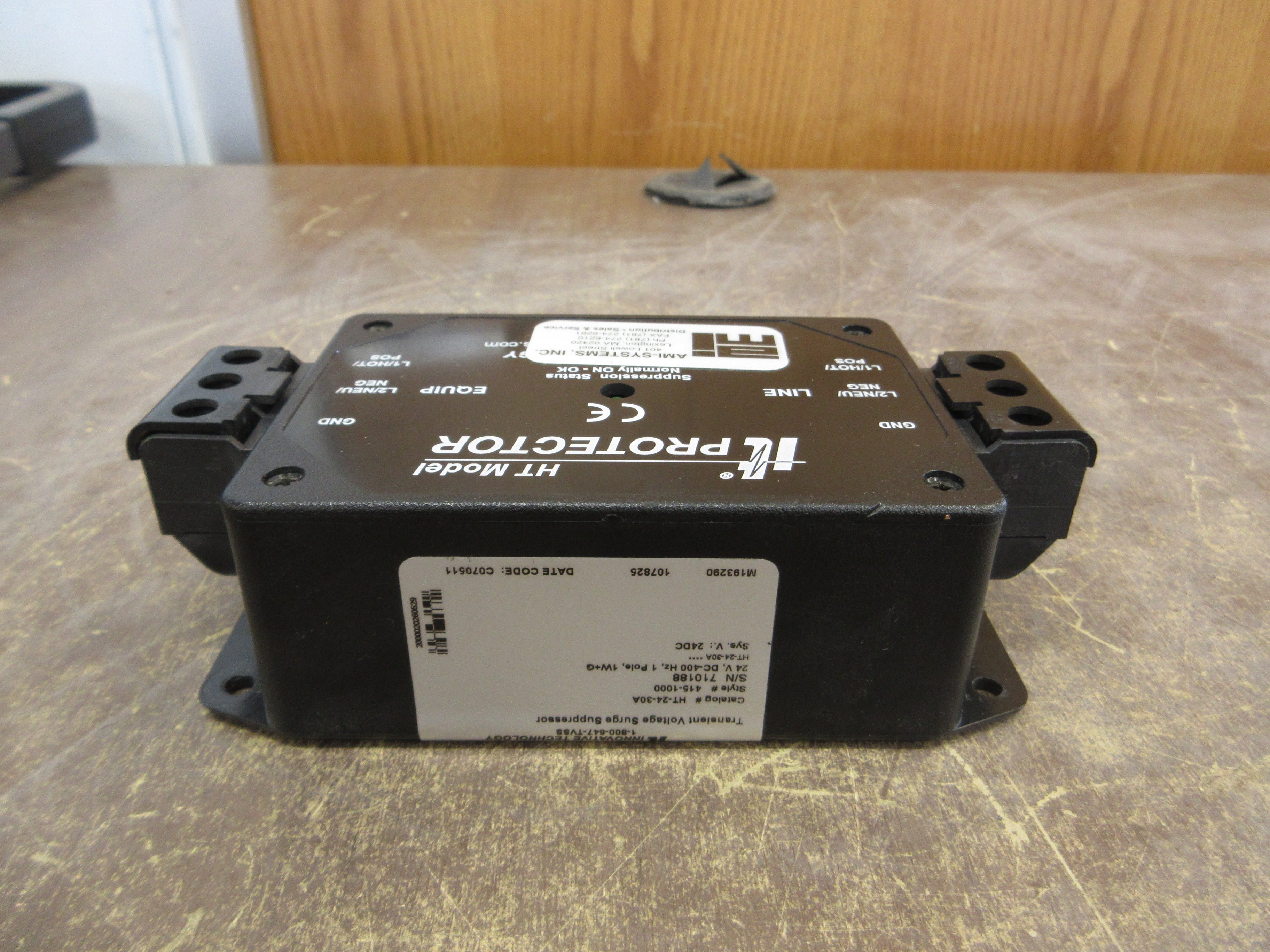 Innovative Technology Surge Suppressor HT-24-30A Style #: 415-1000 Used