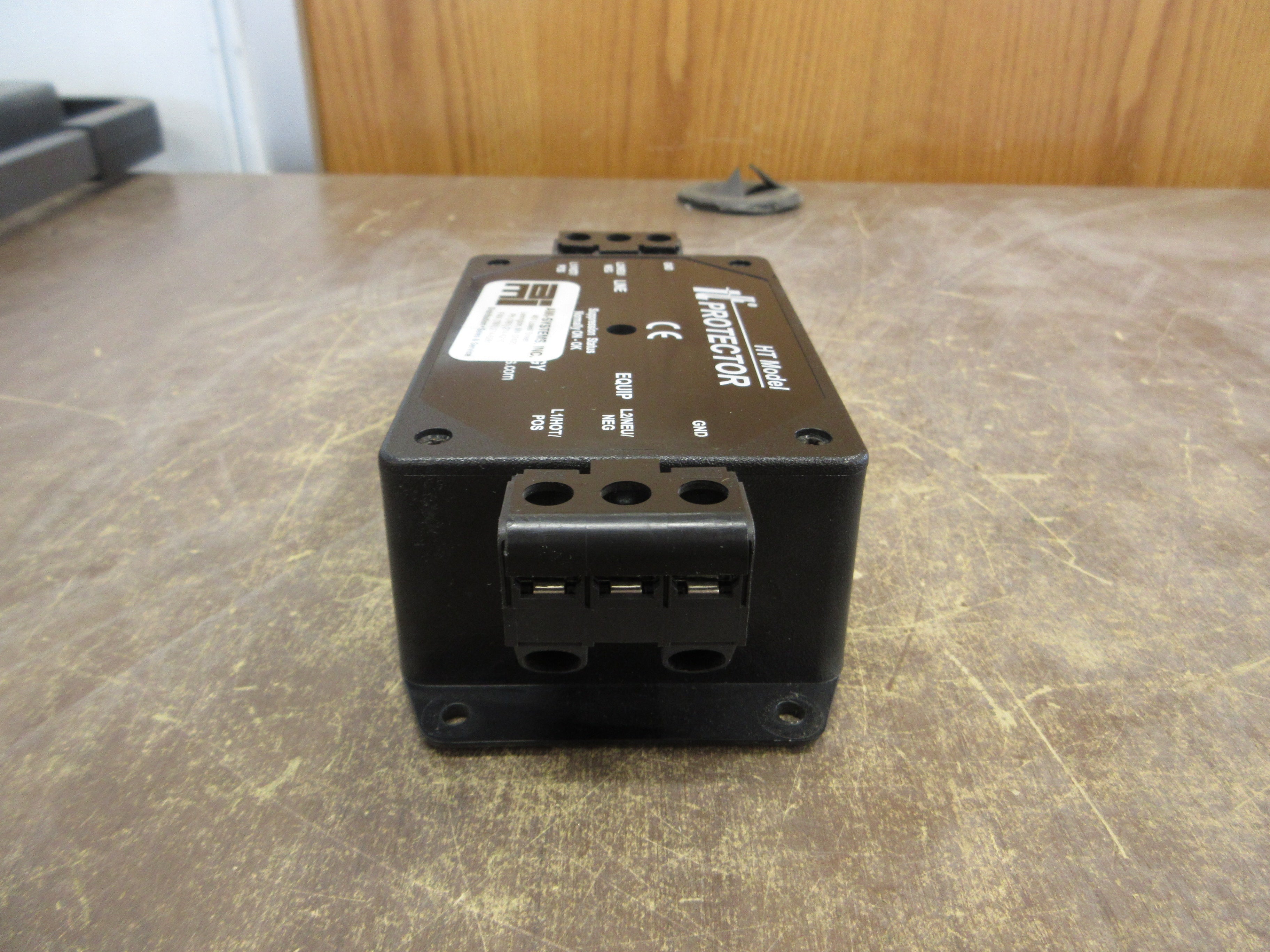 Innovative Technology Surge Suppressor HT-24-30A Style #: 415-1000 Used
