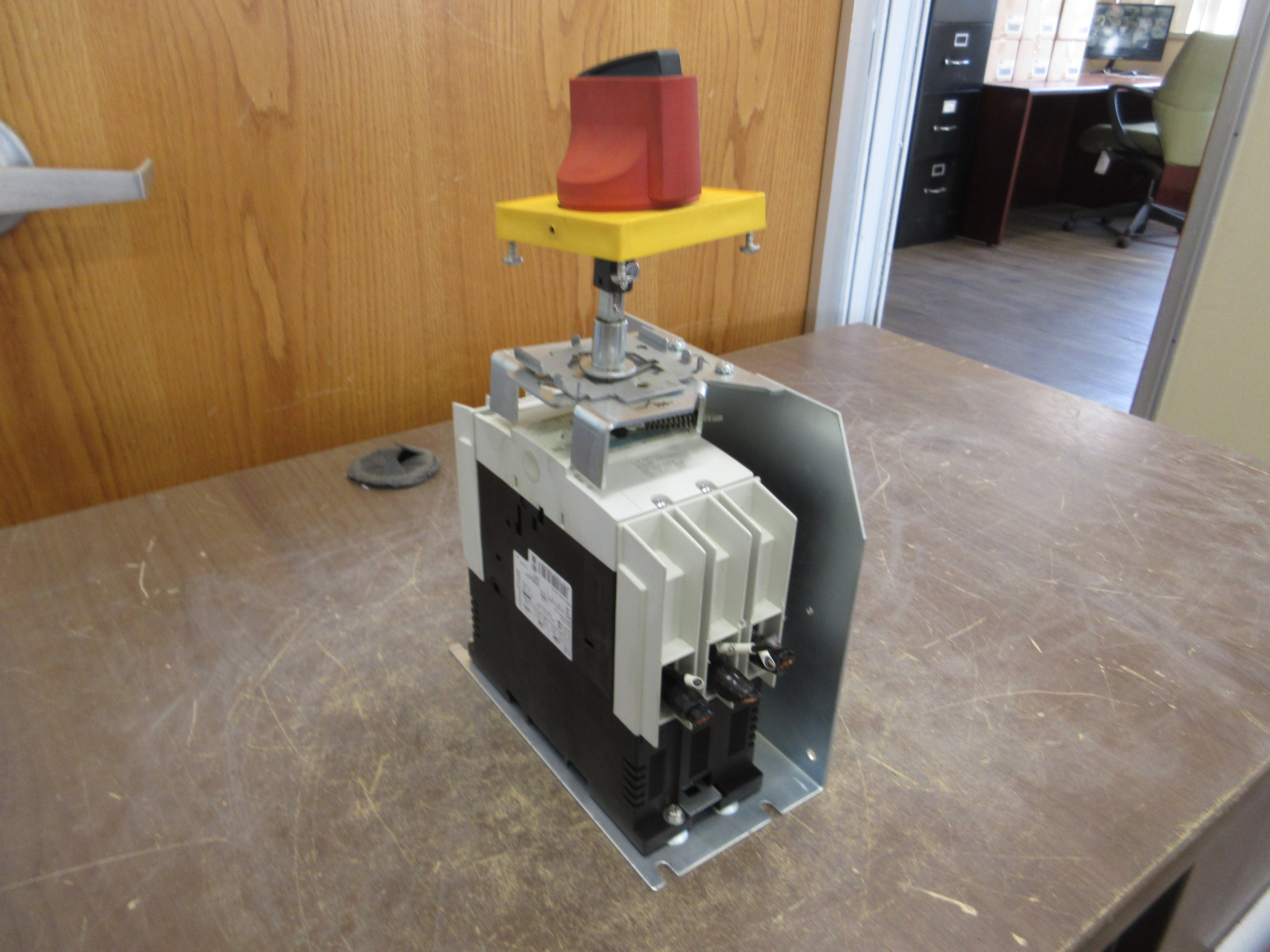 Siemens Sirius Breaker Disconnect 3RV1742-5JD10 50A 600V Used