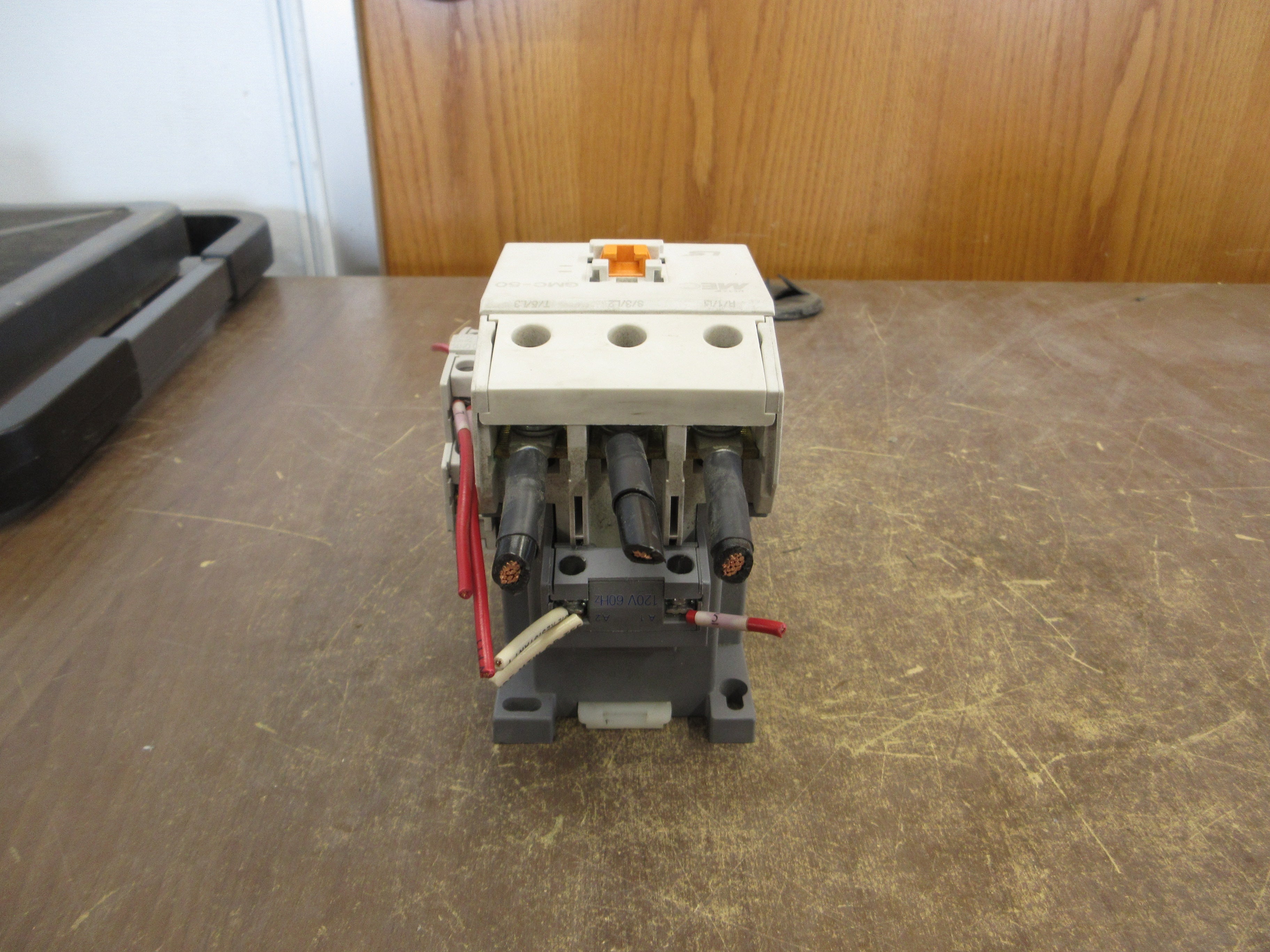 LS MEC Contactor GMC-50 120V Coil w/ Aux Contact Used