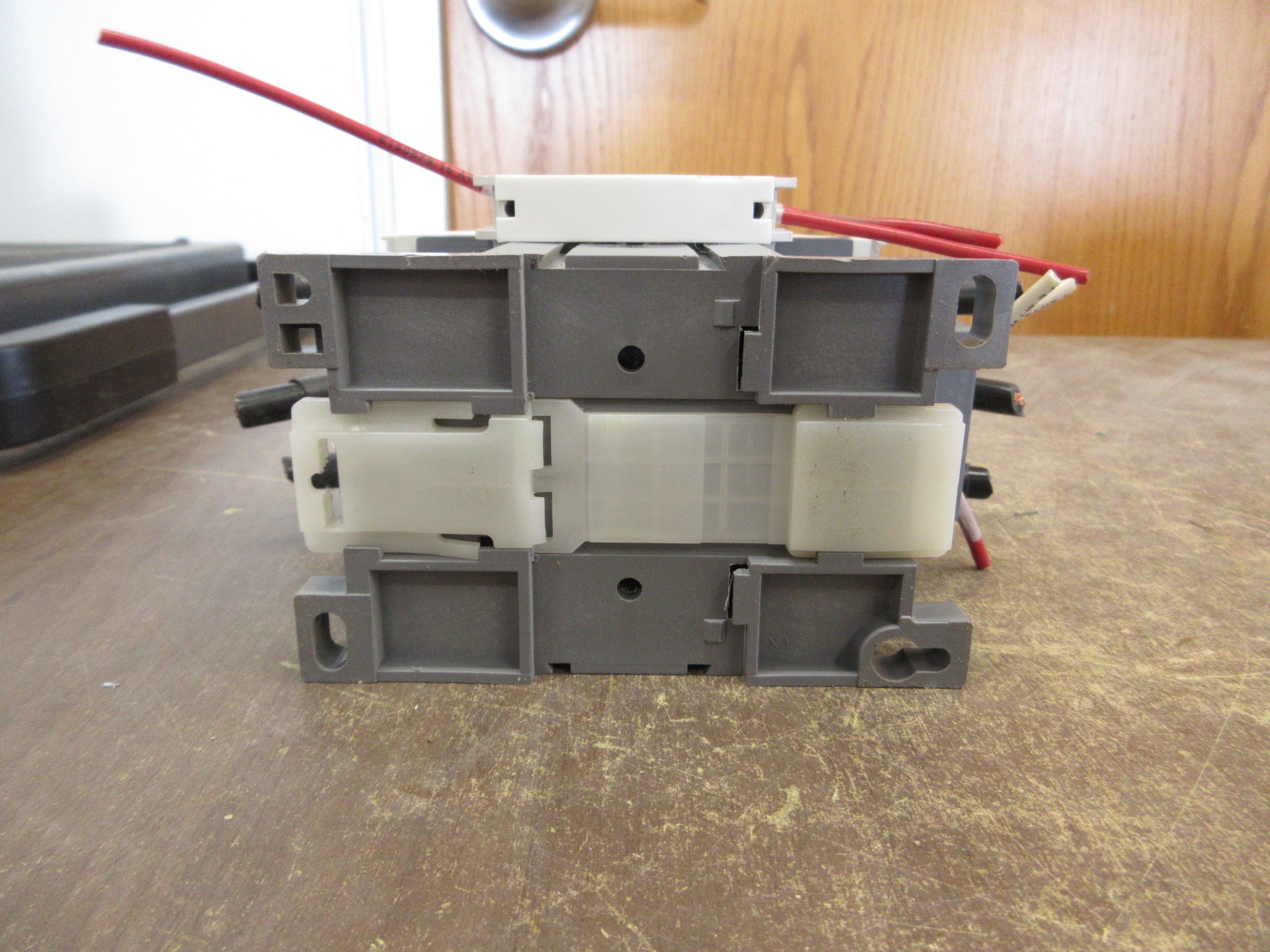 LS MEC Contactor GMC-50 120V Coil w/ Aux Contact Used