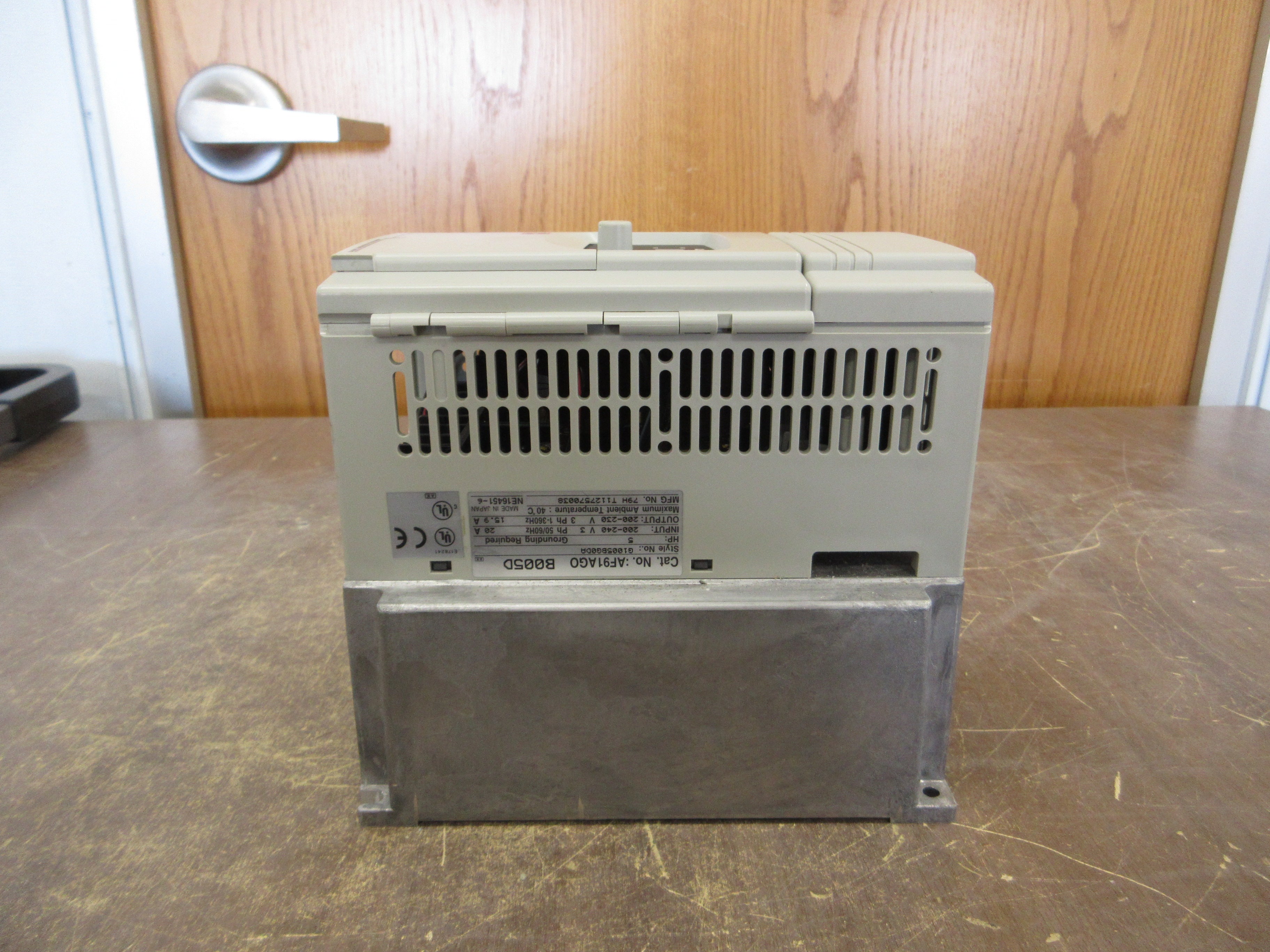 Cutler-Hammer AC Drive AF91AGO B005D 5HP 3Ph Used