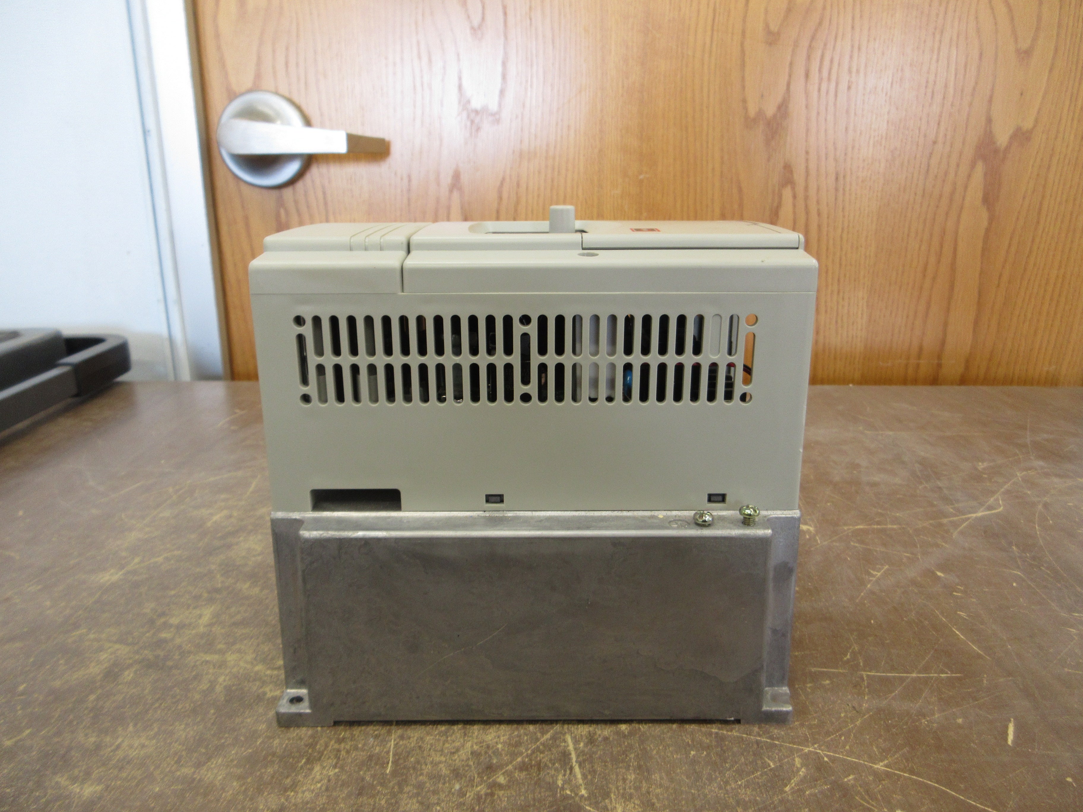 Cutler-Hammer AC Drive AF91AGO B005D 5HP 3Ph Used