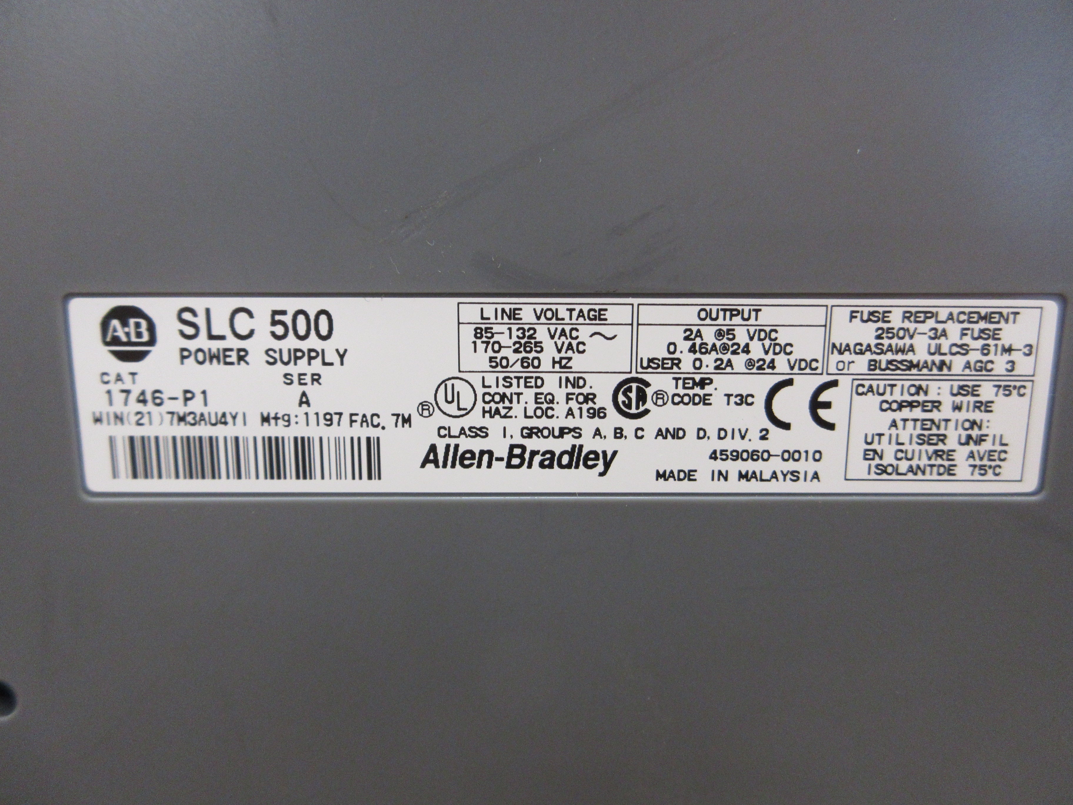 Allen-Bradley SLC 500 PLC Rack w/ Power Supply 1746-A7 / 1746-P1 7-Slot Used