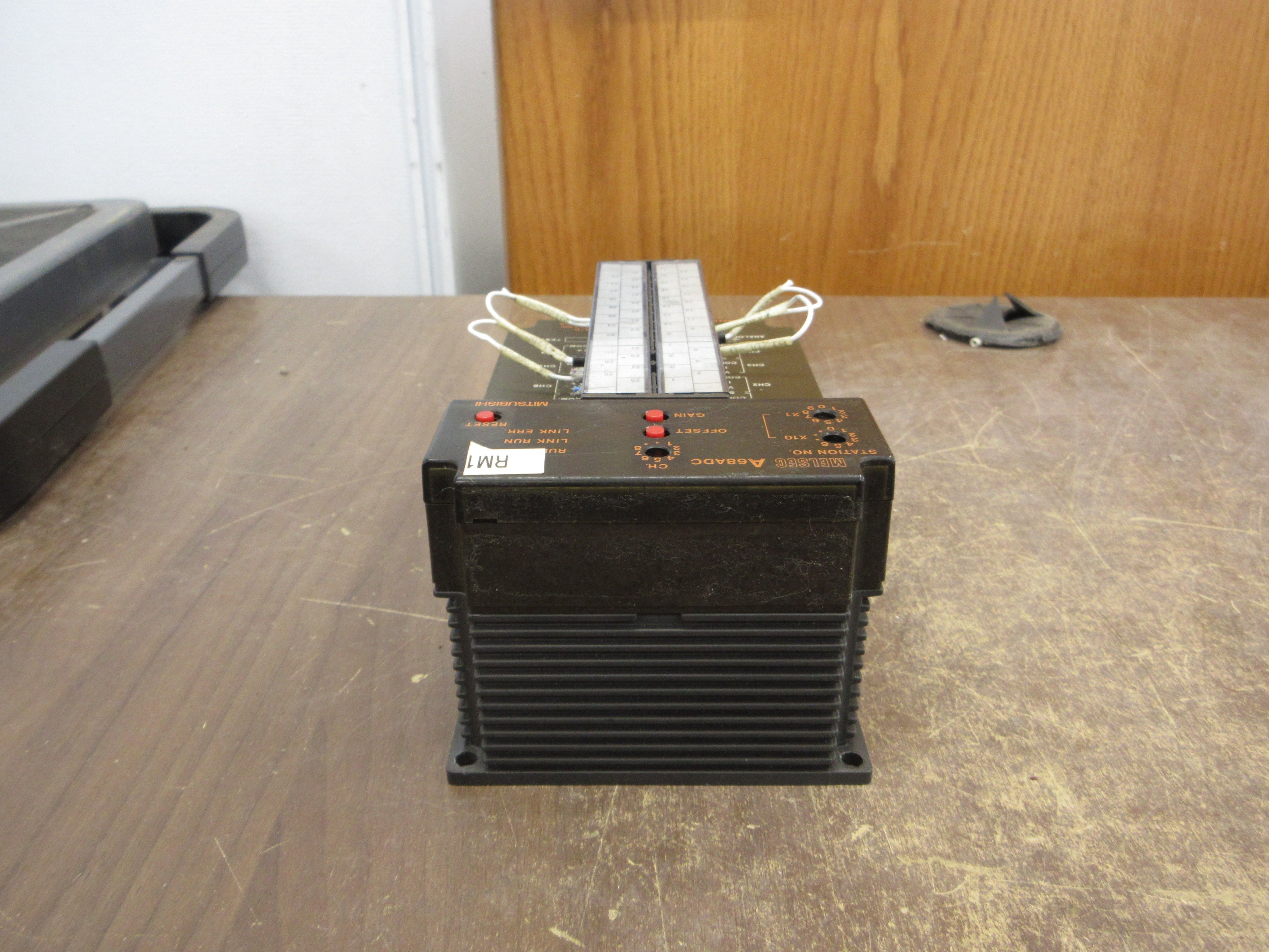 Mitsubishi Melsec A/D Converter Unit A68ADC 0-10V 4-20mA Used