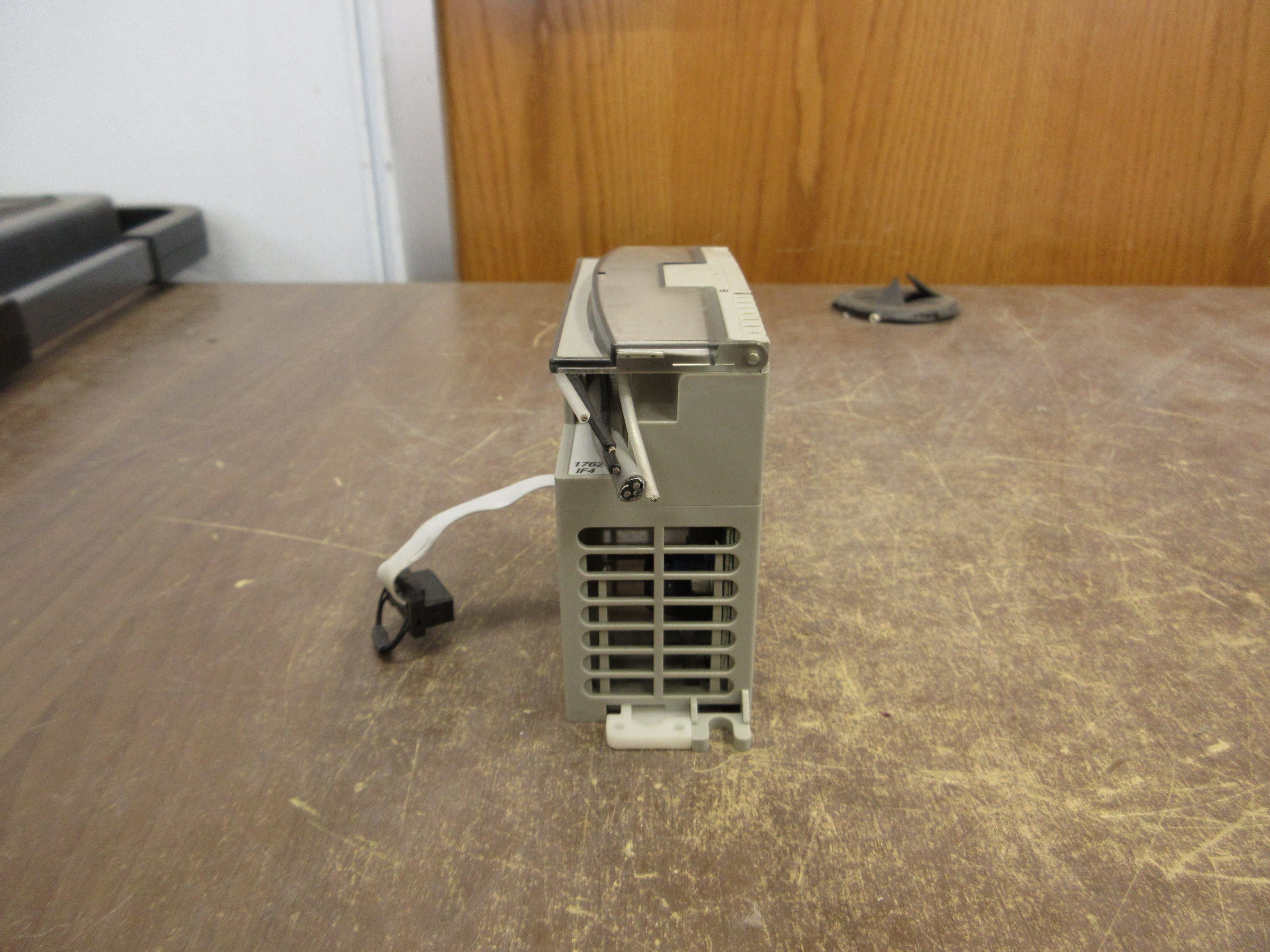 Allen-Bradley MicroLogix 1200 Analog Input Module 1762-IF4 Ser. A Rev. B Used