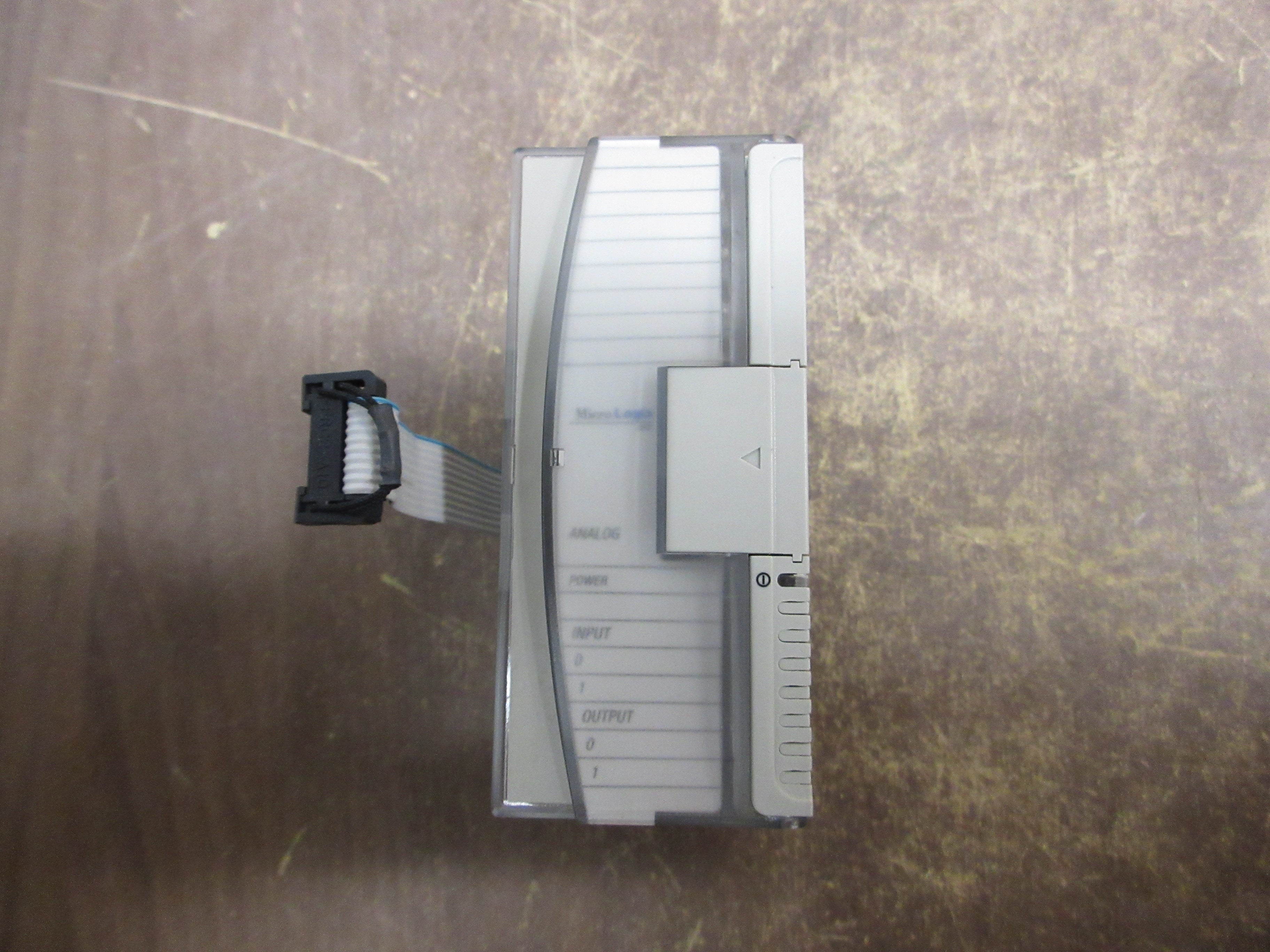 Allen-Bradley MicroLogix Analog I/O Module 1762-IF2OF2 Ser. A FRN: 1.2 Rev. D