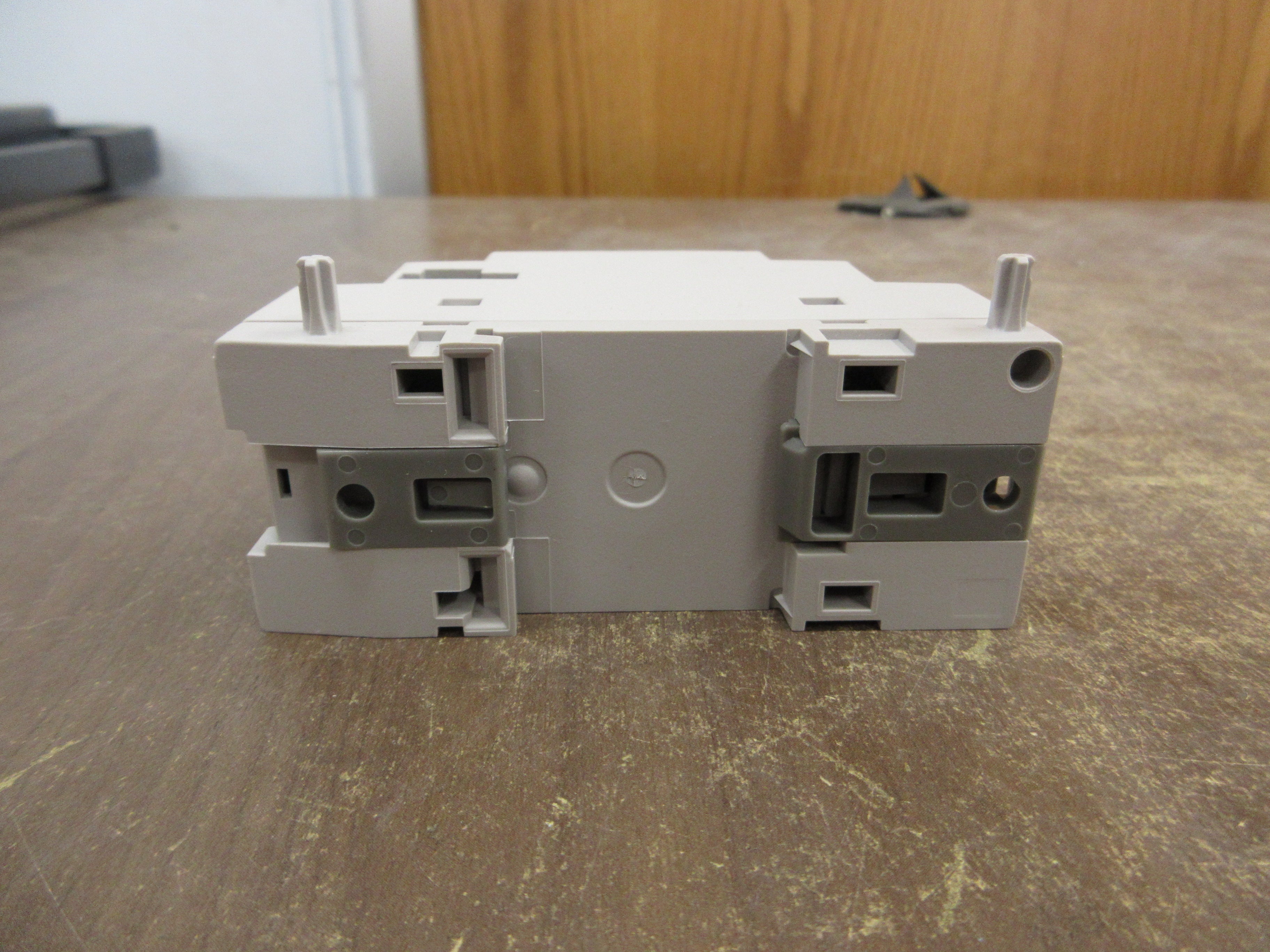 IDEC SmartRelay Analog Expansion Module FL1F-K2BM2 FS: 01 F/W: V1.08.01