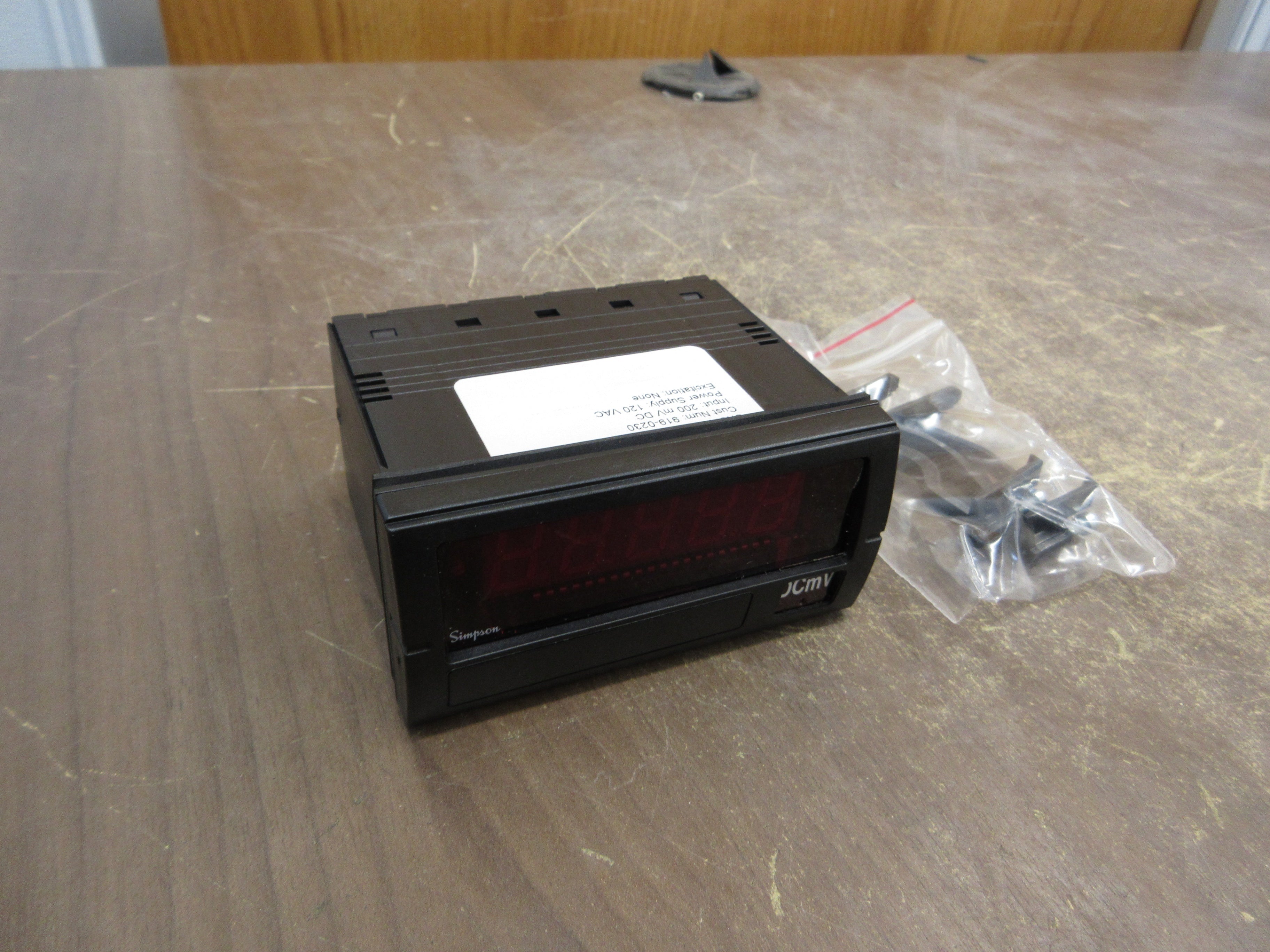 Simpson Panel Meter F451110 Input: 200mV DC New Surplus