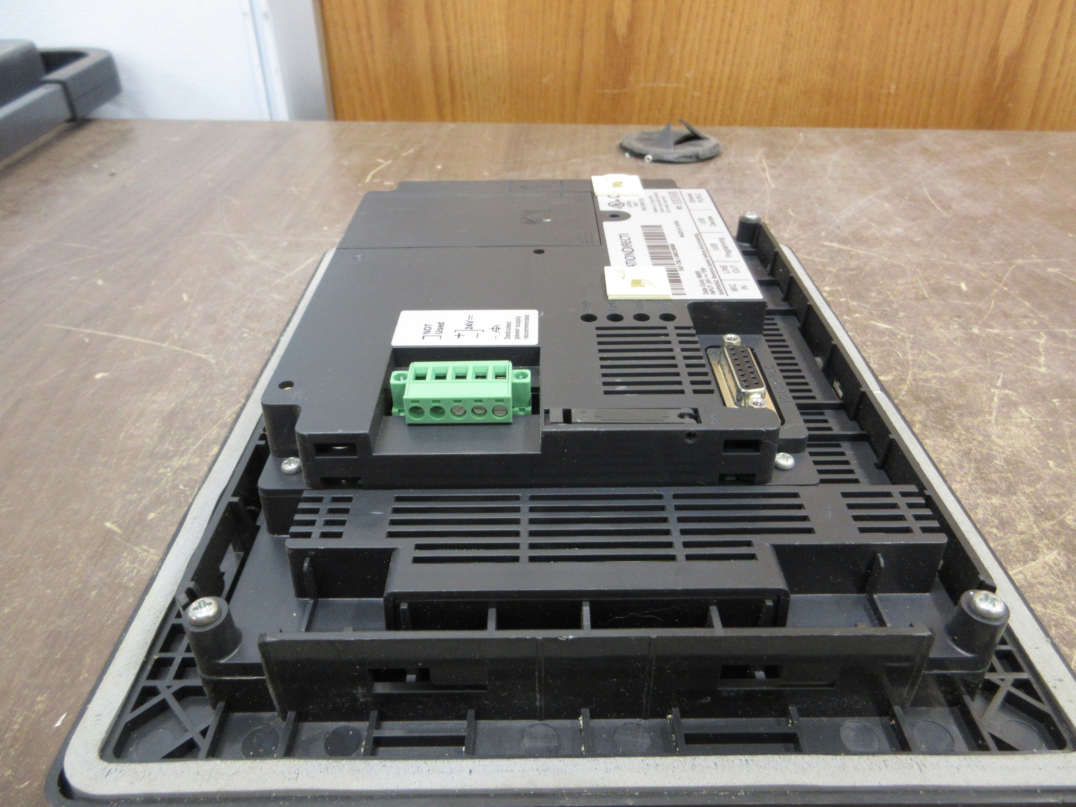 Automation Direct Touch Panel EA7-T8C+08815B006 24VDC 15W Used