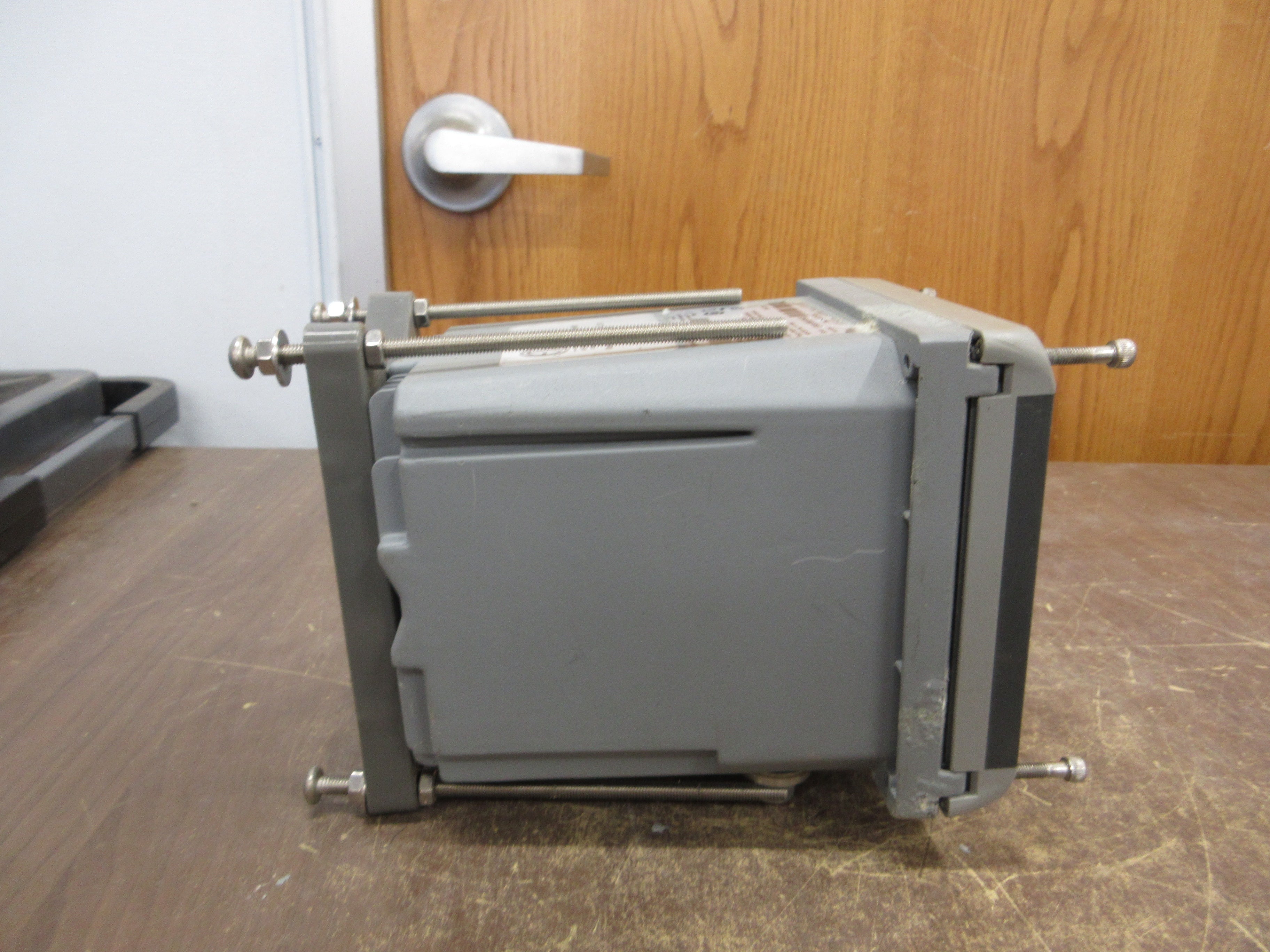 Hach SC200 General Purpose Analyzer LXV404.99.00552 100-240V 50/60Hz Nema 4X