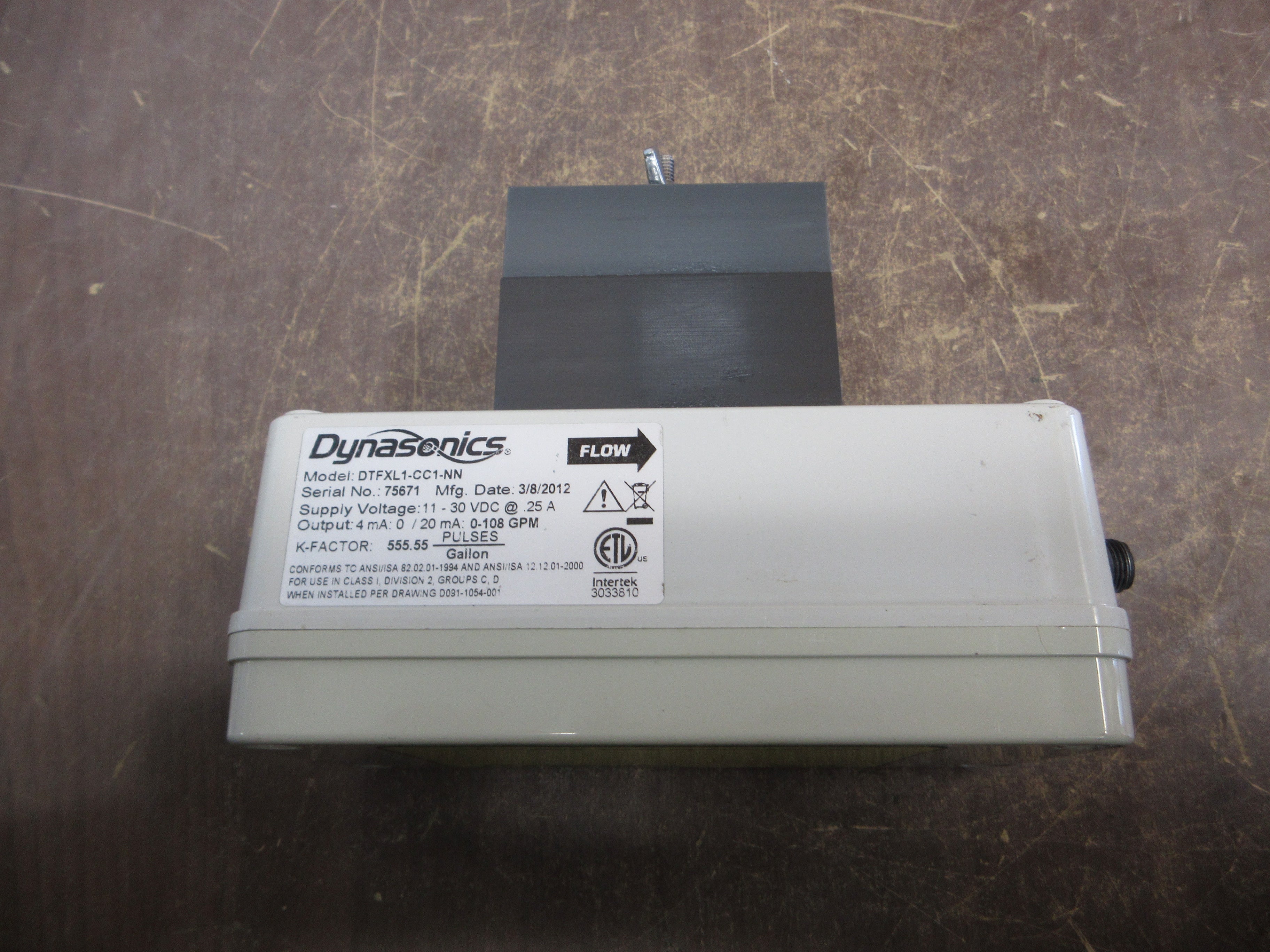 Dynasonics Ultrasonic Flowmeter DTFXL1-CC1-NN 11-30VDC Used