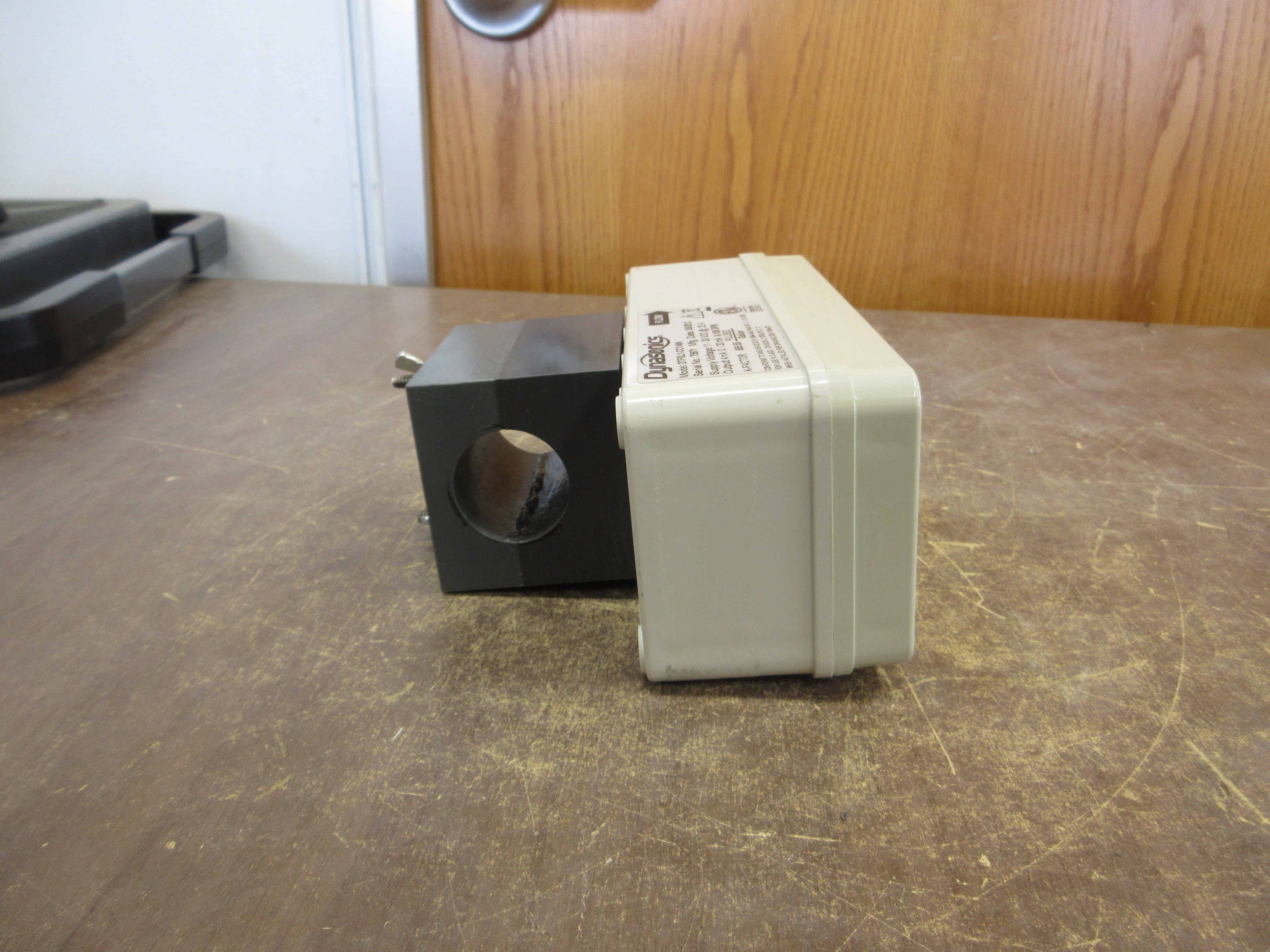 Dynasonics Ultrasonic Flowmeter DTFXL1-CC1-NN 11-30VDC Used