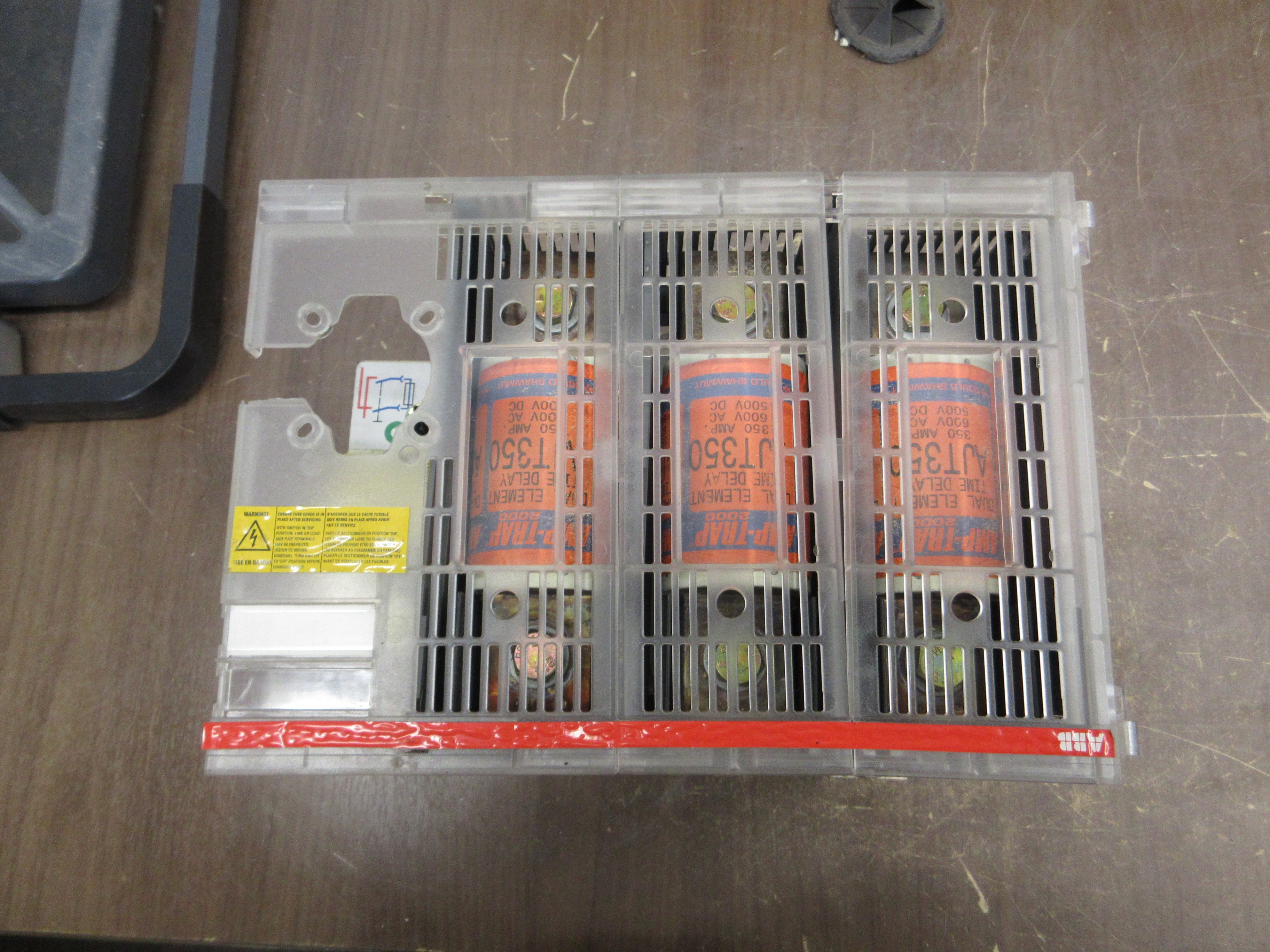 ABB Fusible Disconnect Switch OES400J3 400A 600V 3P (3) 350A Fuses *No Handle*