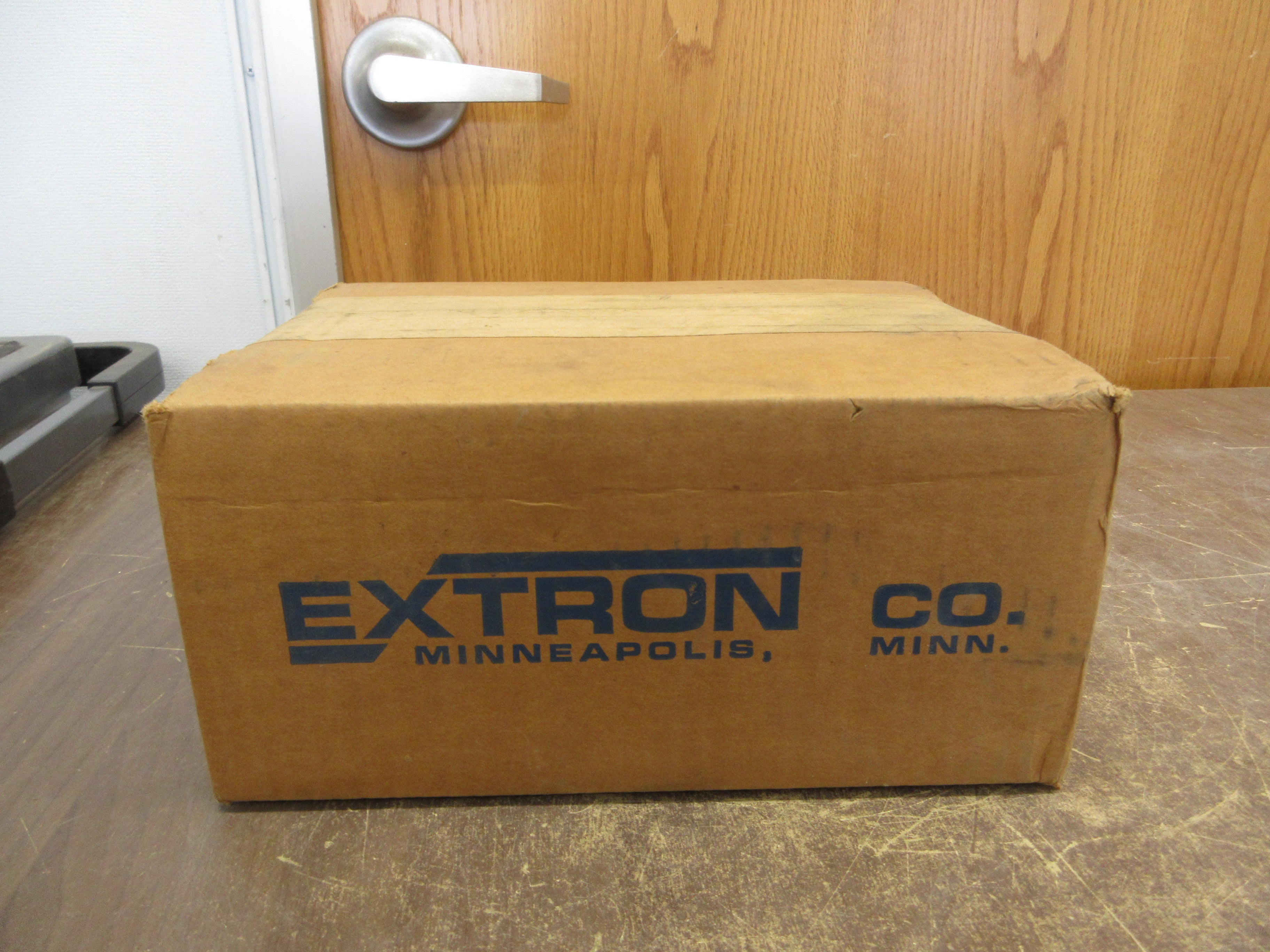 Extron DC Motor Control 100-10 1/4-3/4 HP 90VDC Armature 100VDC Field